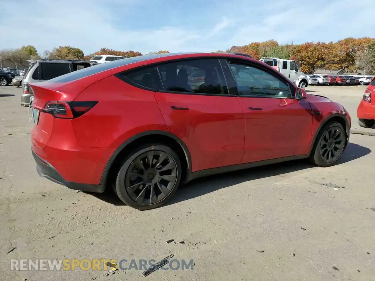 3 Photograph of a damaged car 5YJYGDEE7MF193295 TESLA MODEL Y 2021