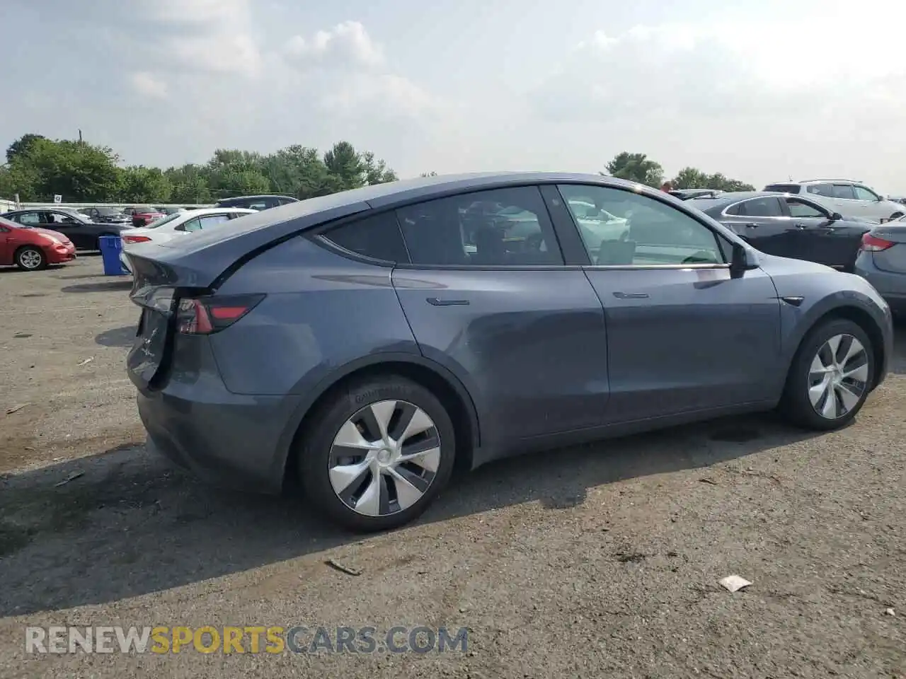 3 Photograph of a damaged car 5YJYGDEE7MF239613 TESLA MODEL Y 2021