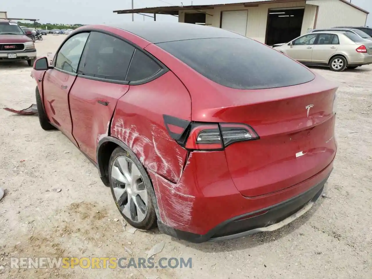3 Photograph of a damaged car 5YJYGDEE8MF067916 TESLA MODEL Y 2021