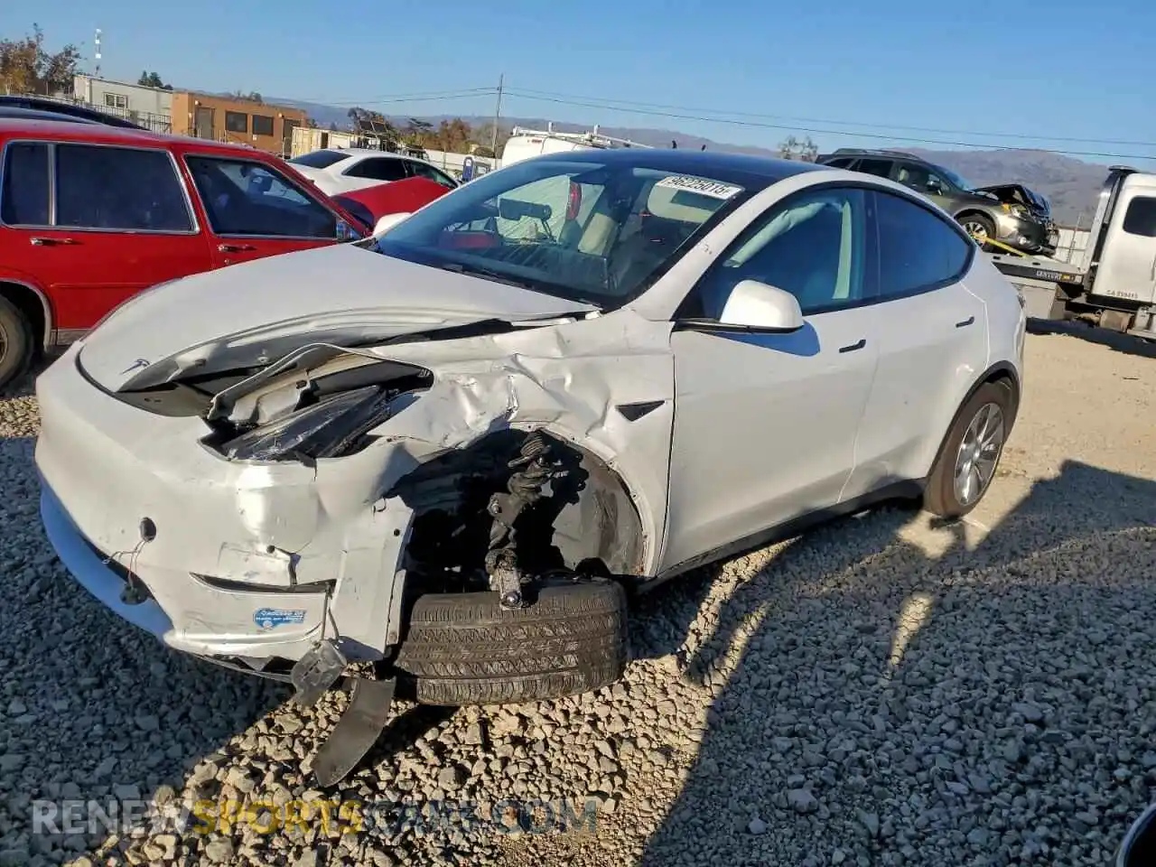 1 Photograph of a damaged car 5YJYGDEE8MF083906 TESLA MODEL Y 2021