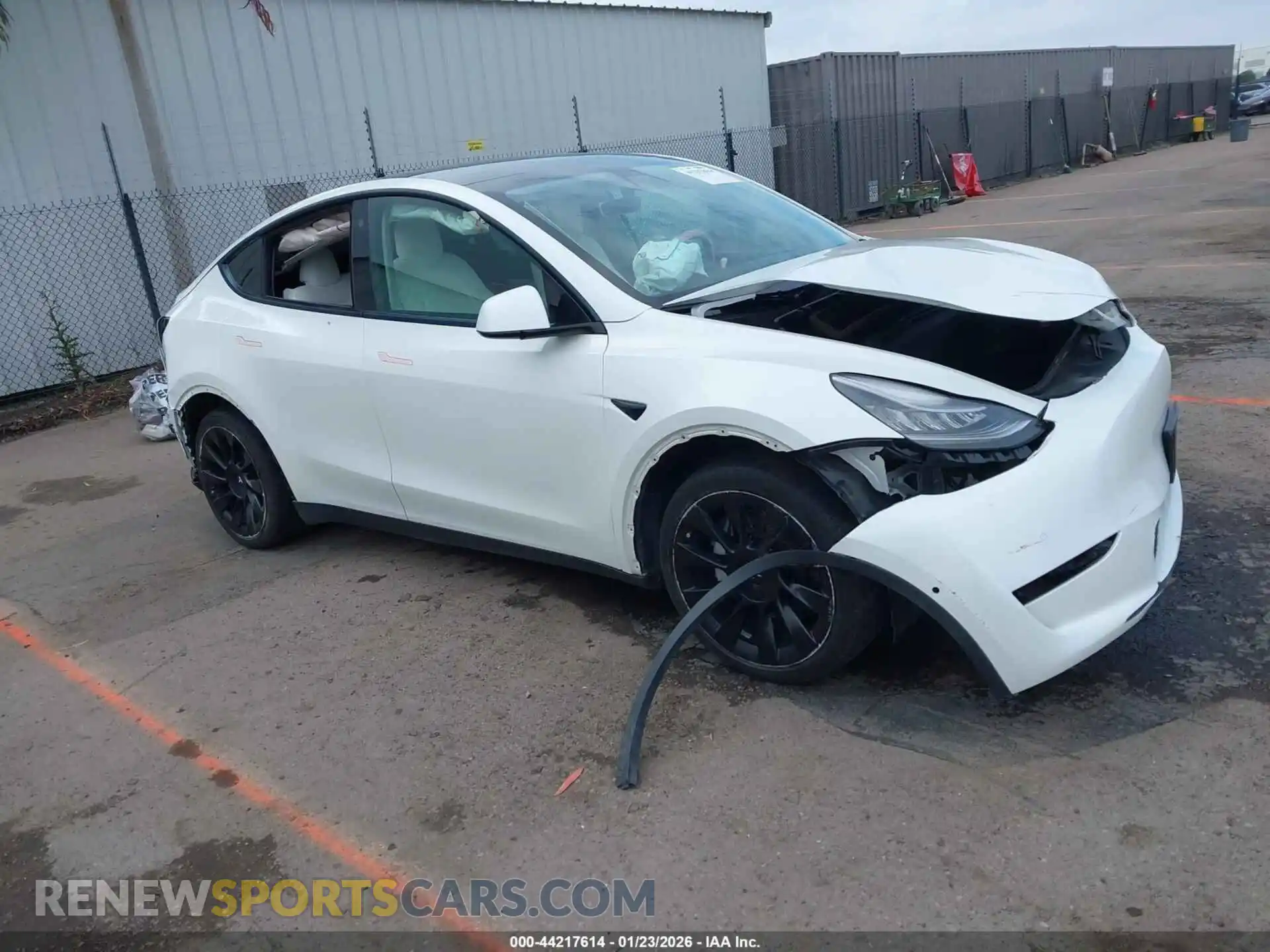 1 Photograph of a damaged car 5YJYGDEE8MF140248 TESLA MODEL Y 2021
