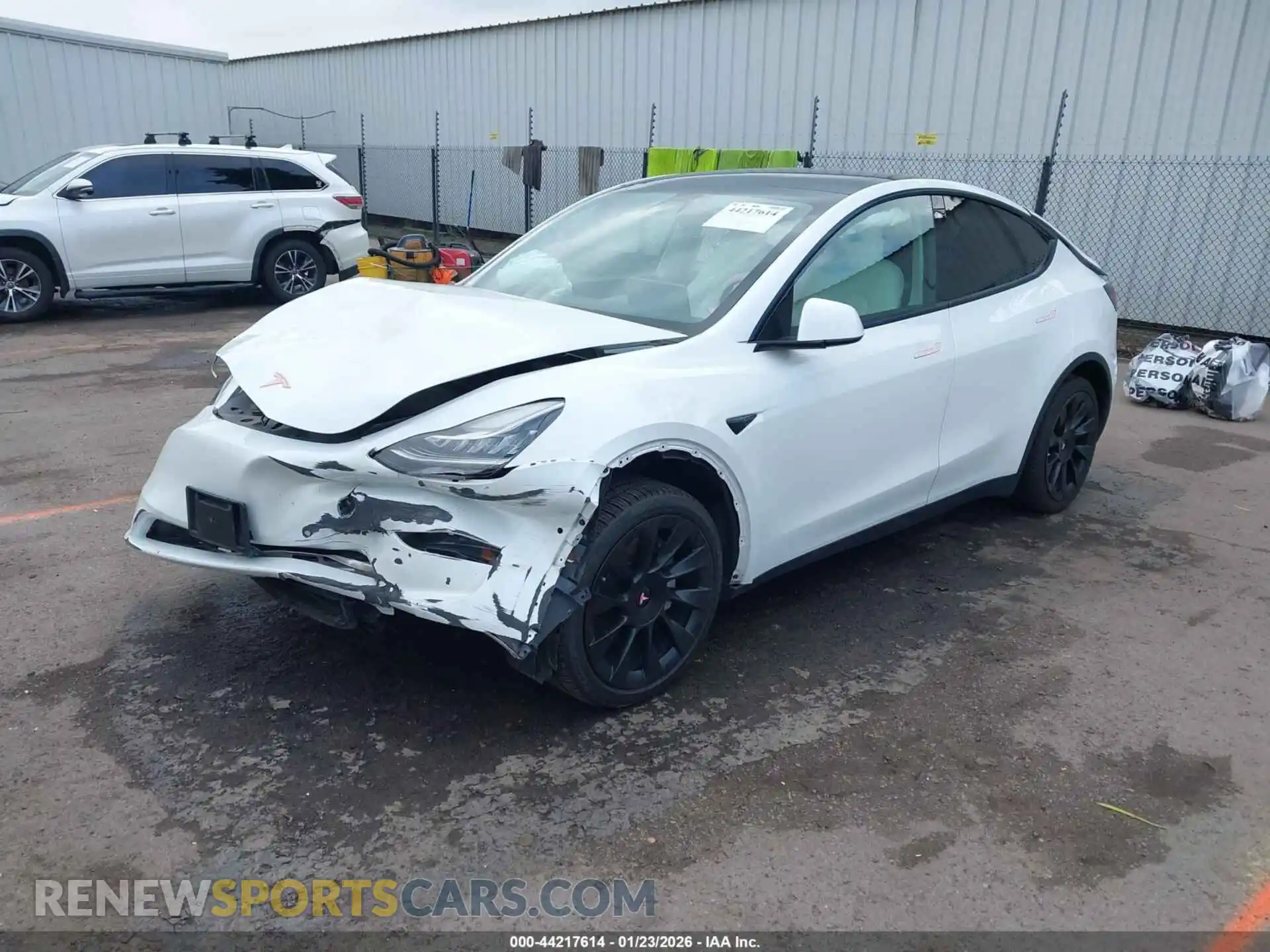 2 Photograph of a damaged car 5YJYGDEE8MF140248 TESLA MODEL Y 2021