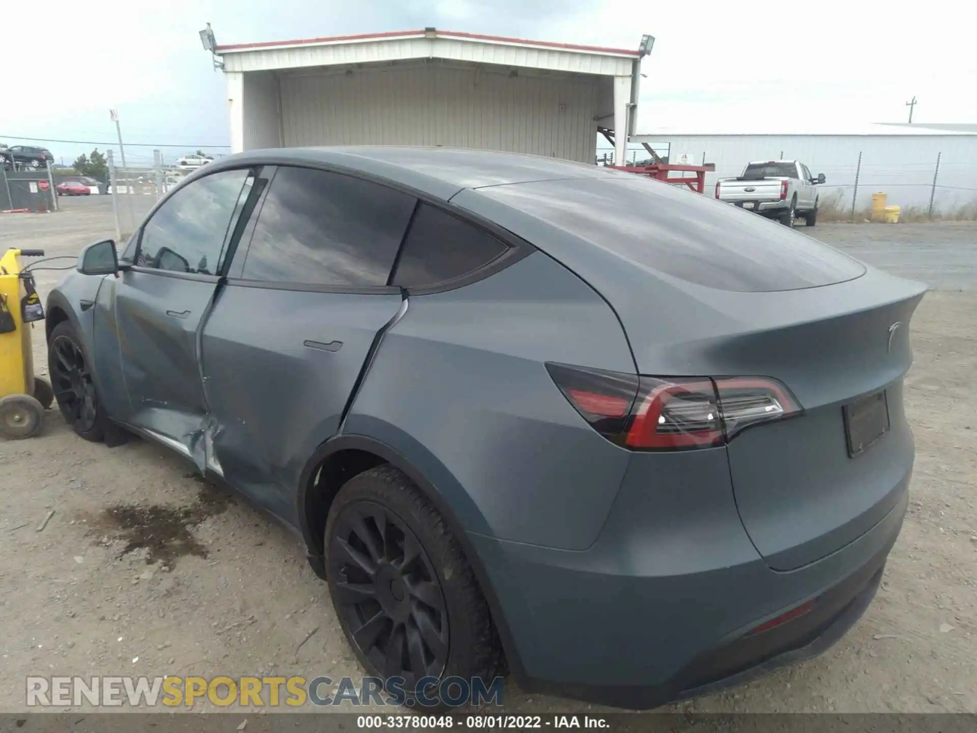 3 Photograph of a damaged car 5YJYGDEE8MF154053 TESLA MODEL Y 2021