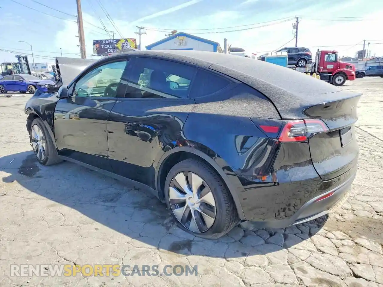2 Photograph of a damaged car 5YJYGDEE8MF162119 TESLA MODEL Y 2021