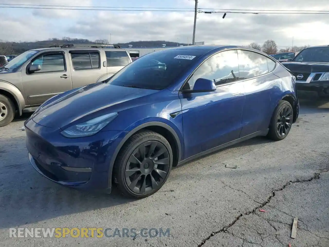 1 Photograph of a damaged car 5YJYGDEE8MF173685 TESLA MODEL Y 2021