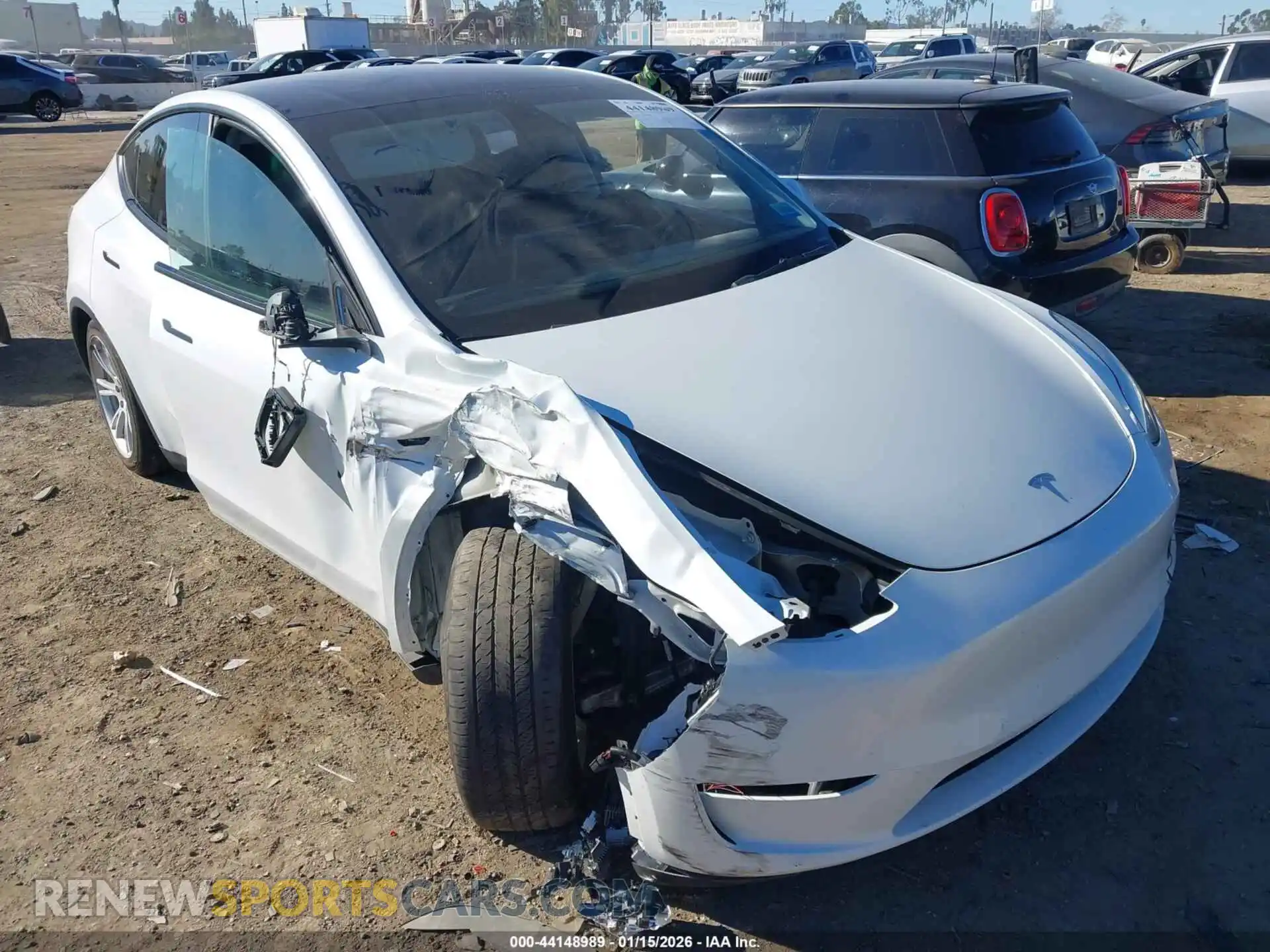 1 Photograph of a damaged car 5YJYGDEE8MF180829 TESLA MODEL Y 2021