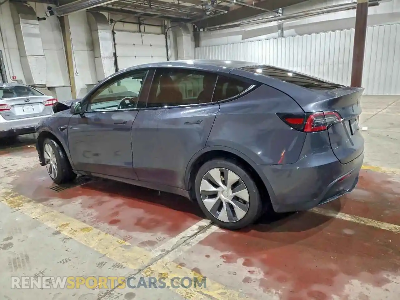 2 Photograph of a damaged car 5YJYGDEE8MF203476 TESLA MODEL Y 2021