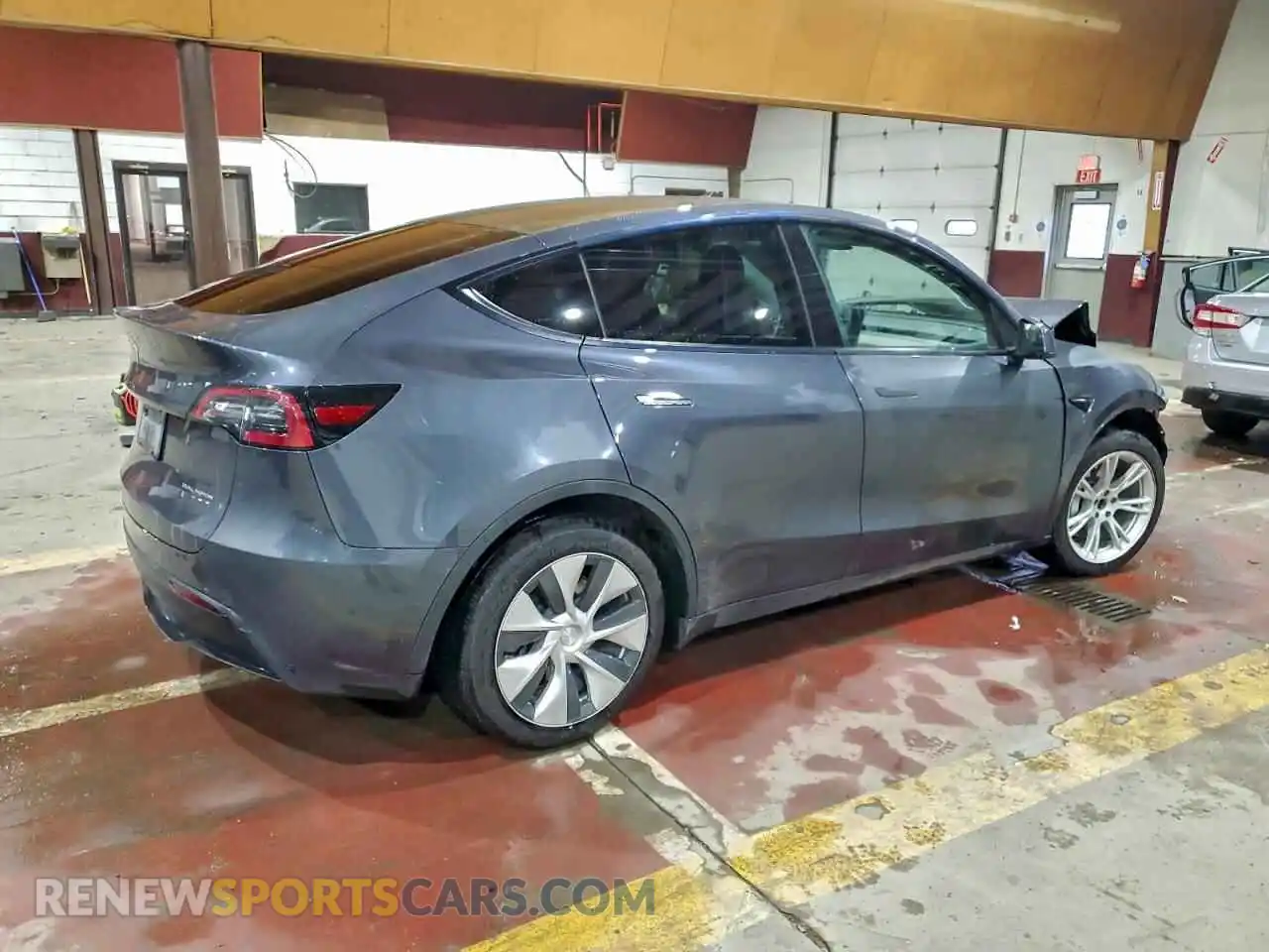 3 Photograph of a damaged car 5YJYGDEE8MF203476 TESLA MODEL Y 2021