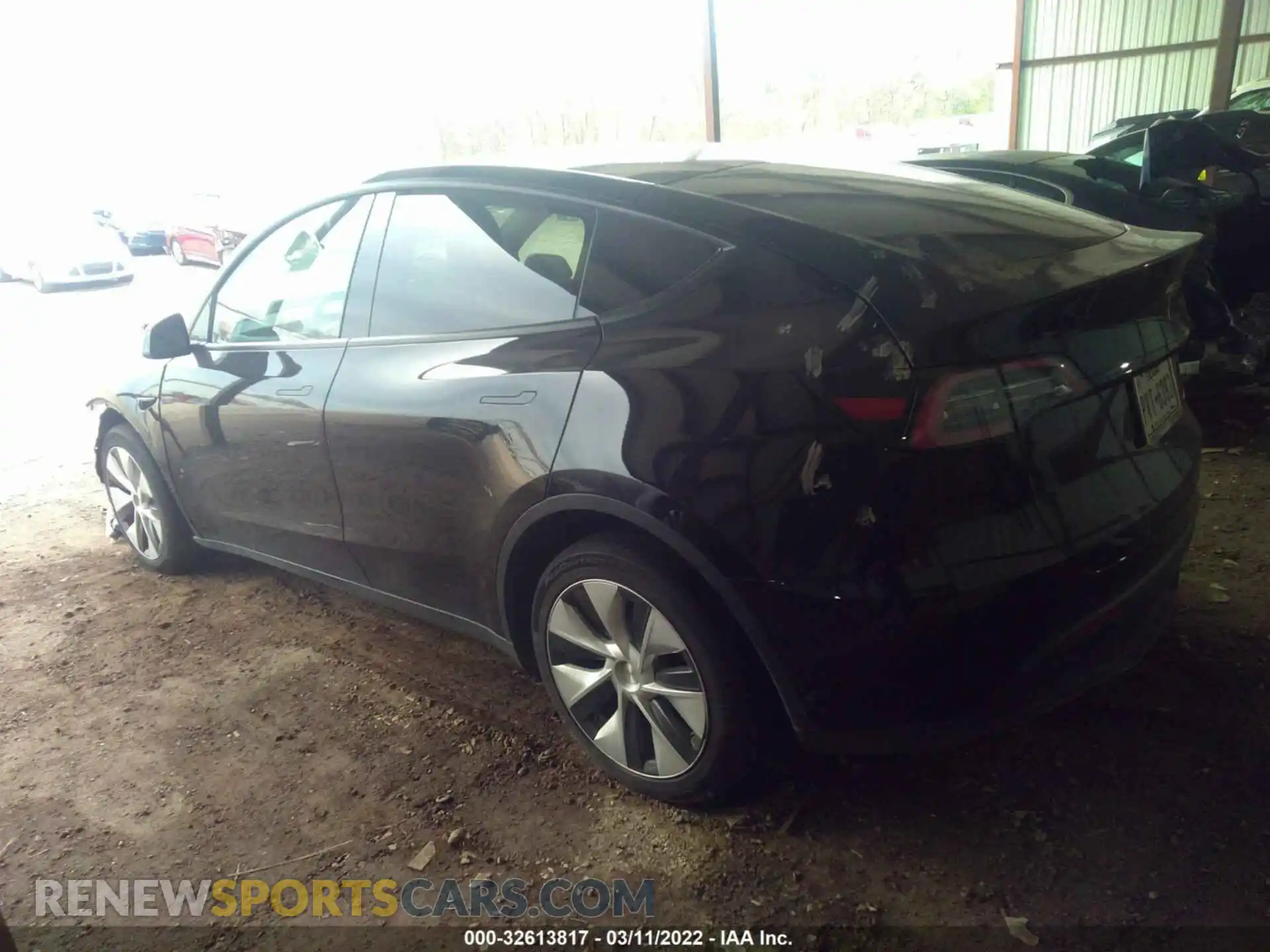 3 Photograph of a damaged car 5YJYGDEE8MF204093 TESLA MODEL Y 2021