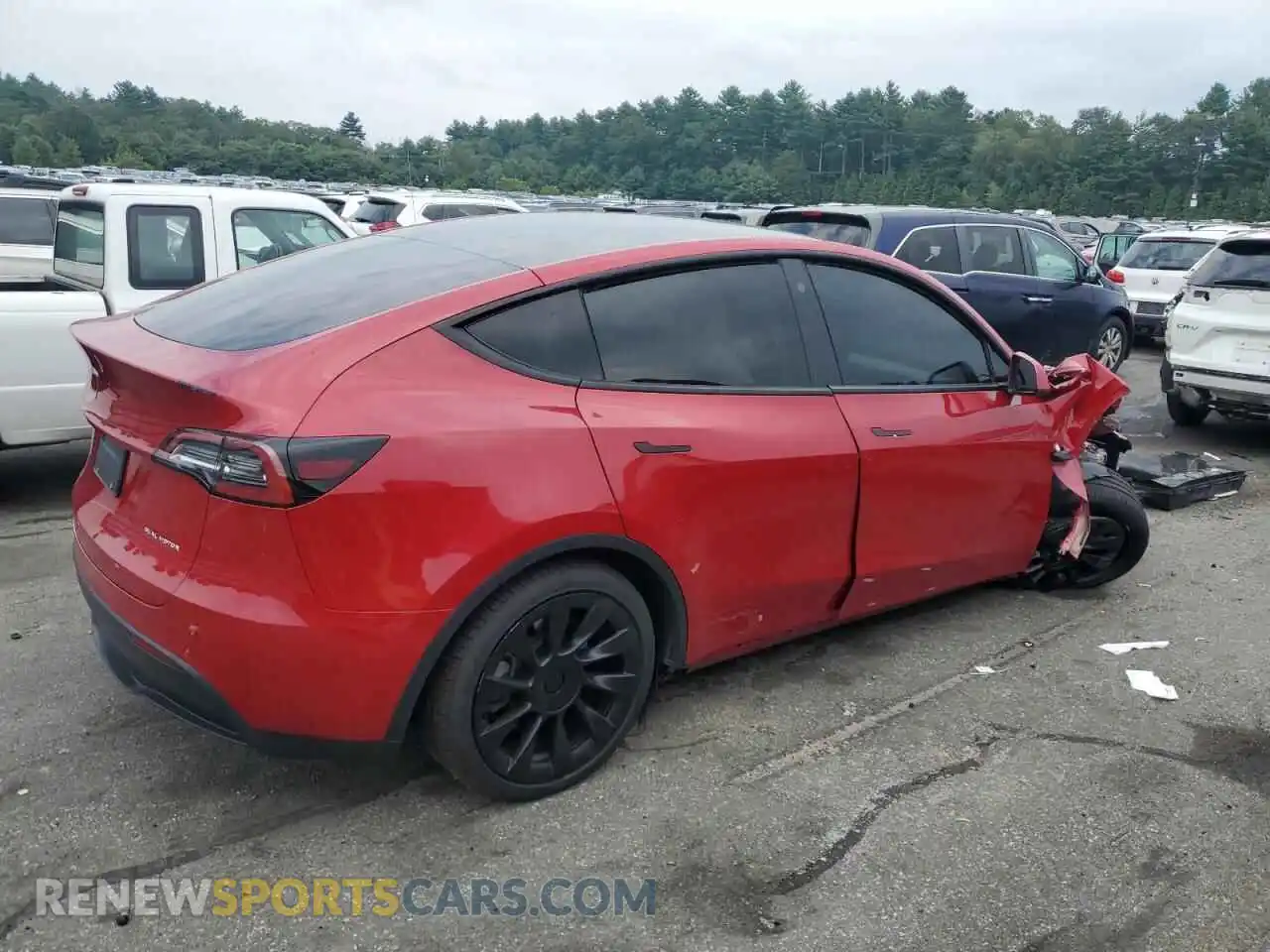 3 Photograph of a damaged car 5YJYGDEE8MF228863 TESLA MODEL Y 2021