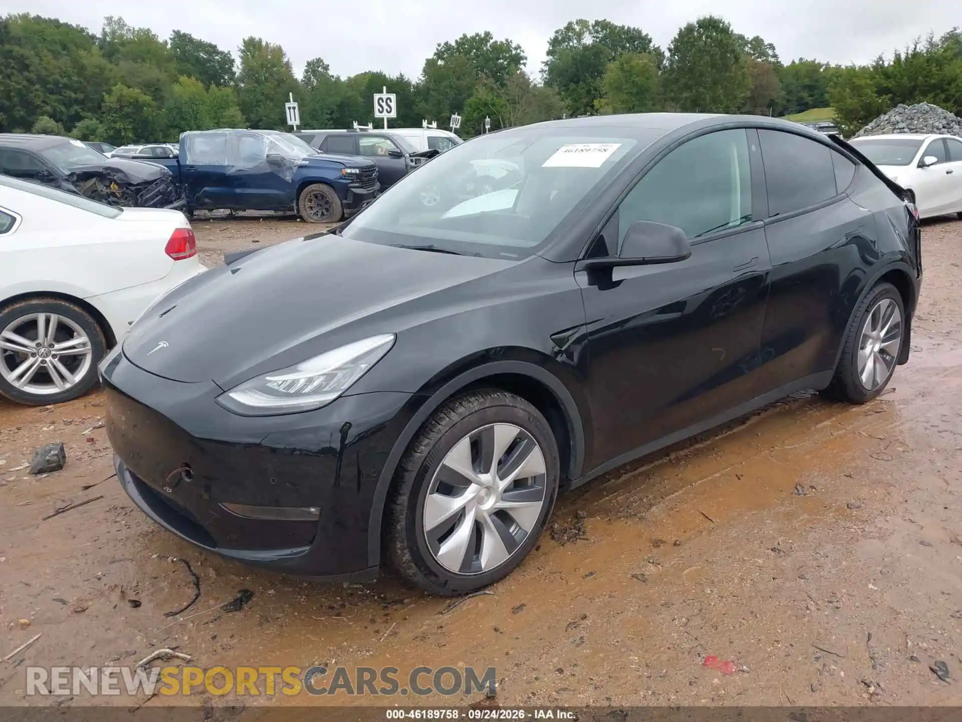 2 Photograph of a damaged car 5YJYGDEE8MF232248 TESLA MODEL Y 2021