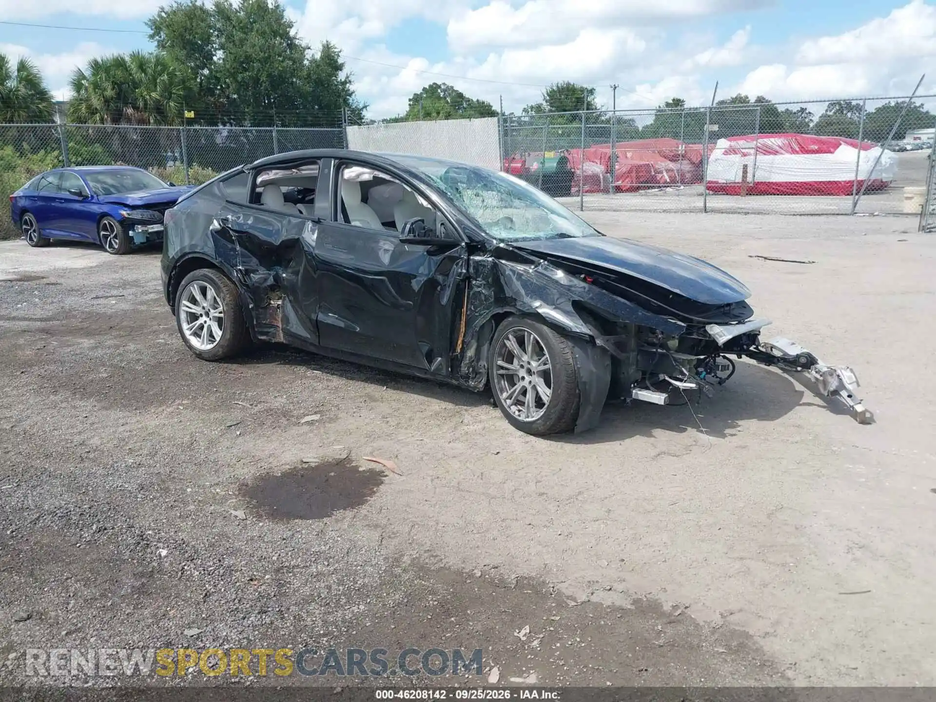 1 Photograph of a damaged car 5YJYGDEE8MF244691 TESLA MODEL Y 2021