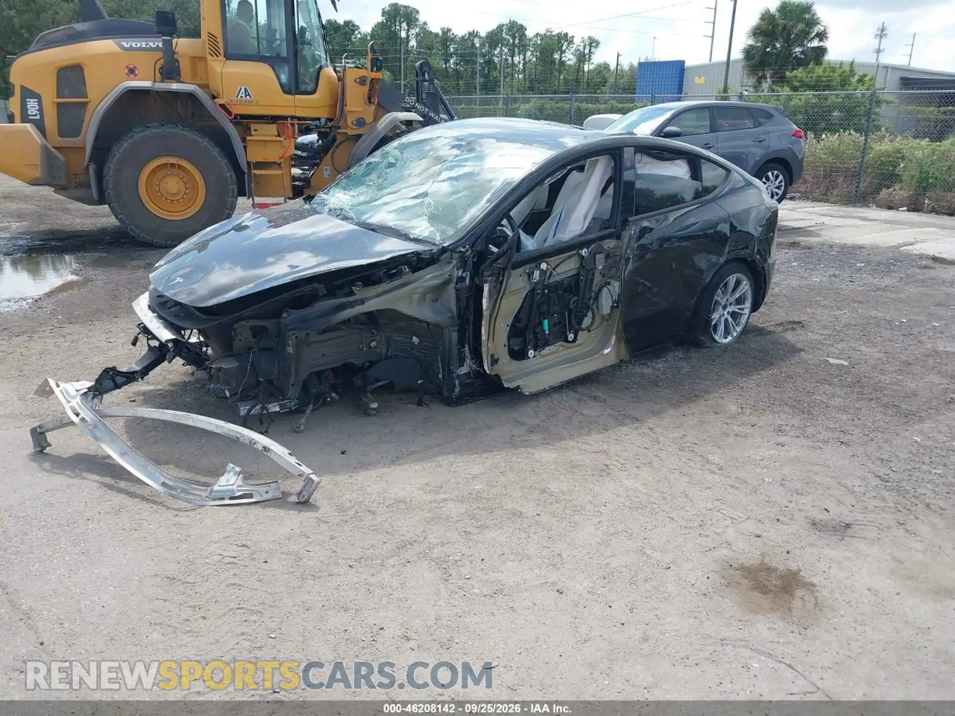 2 Photograph of a damaged car 5YJYGDEE8MF244691 TESLA MODEL Y 2021