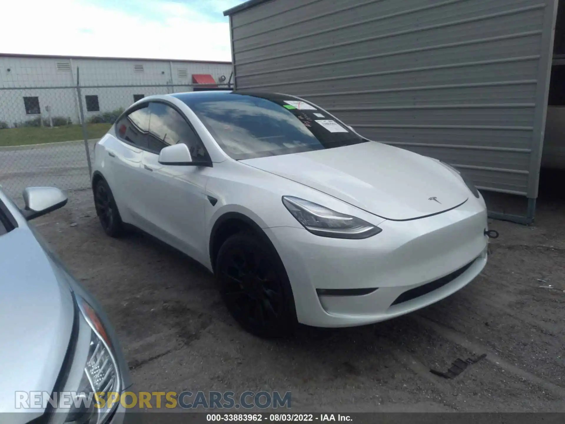 1 Photograph of a damaged car 5YJYGDEE8MF311399 TESLA MODEL Y 2021