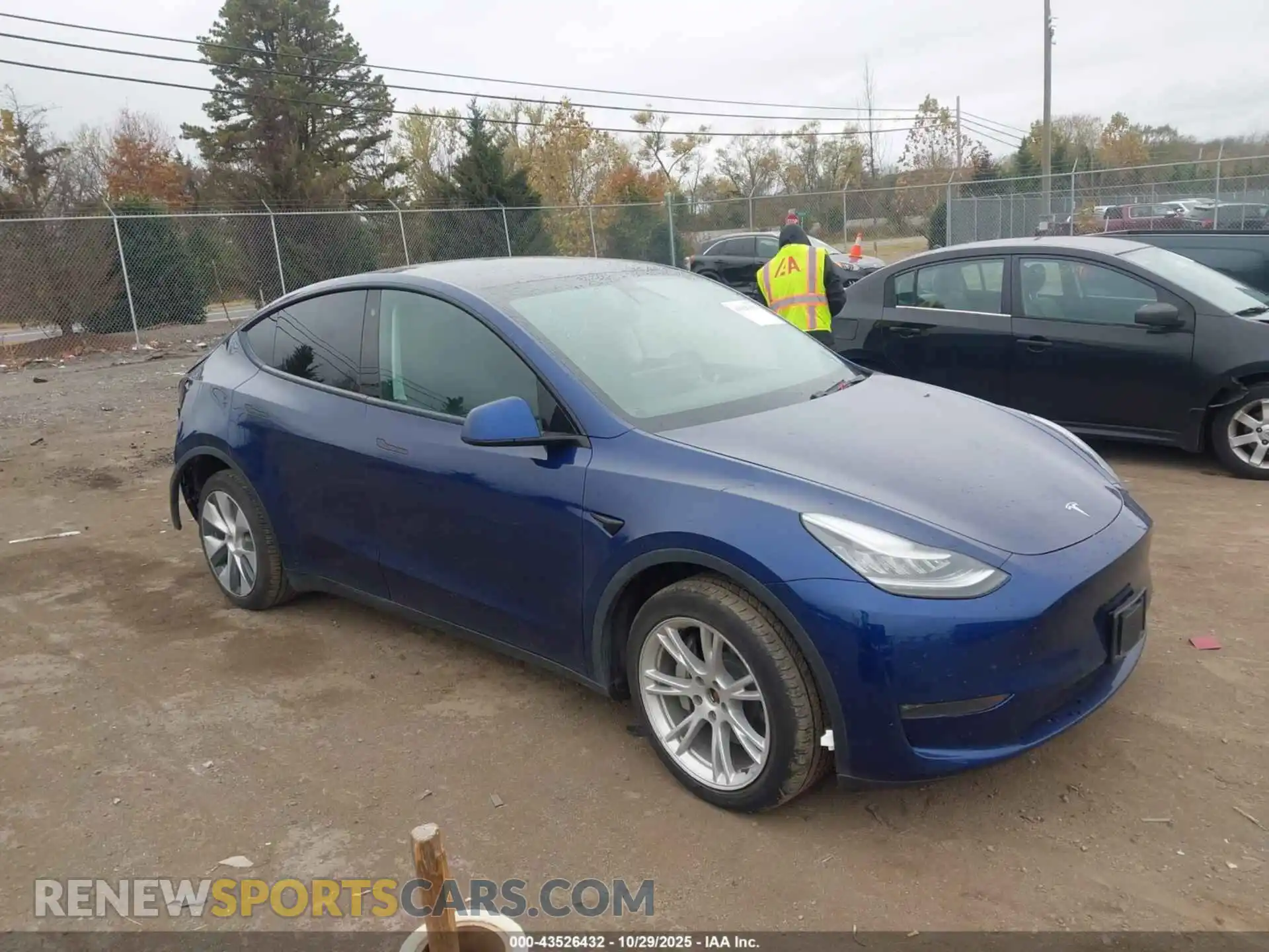 1 Photograph of a damaged car 5YJYGDEE9MF060795 TESLA MODEL Y 2021