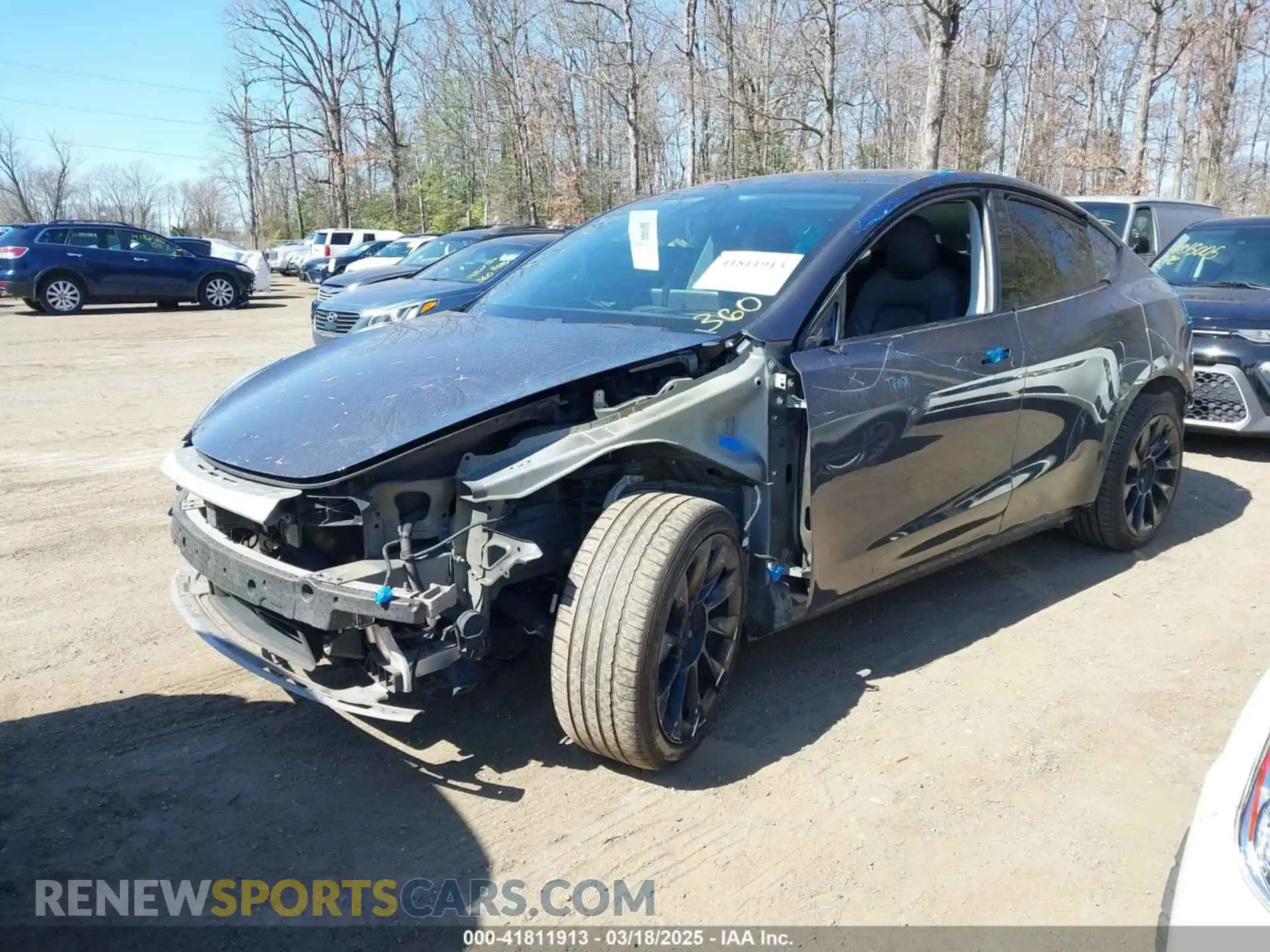 2 Photograph of a damaged car 5YJYGDEE9MF062580 TESLA MODEL Y 2021