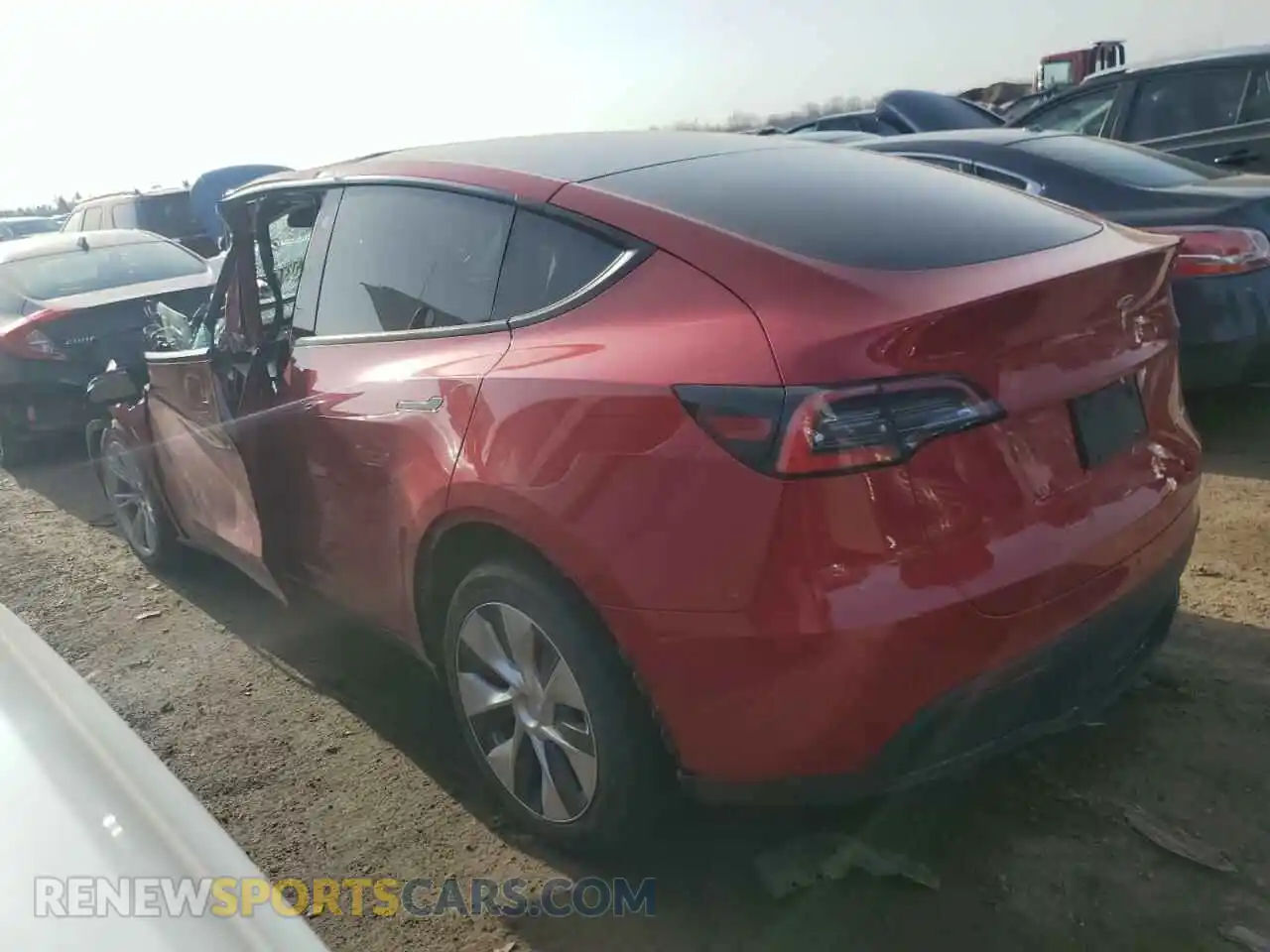 2 Photograph of a damaged car 5YJYGDEE9MF075698 TESLA MODEL Y 2021