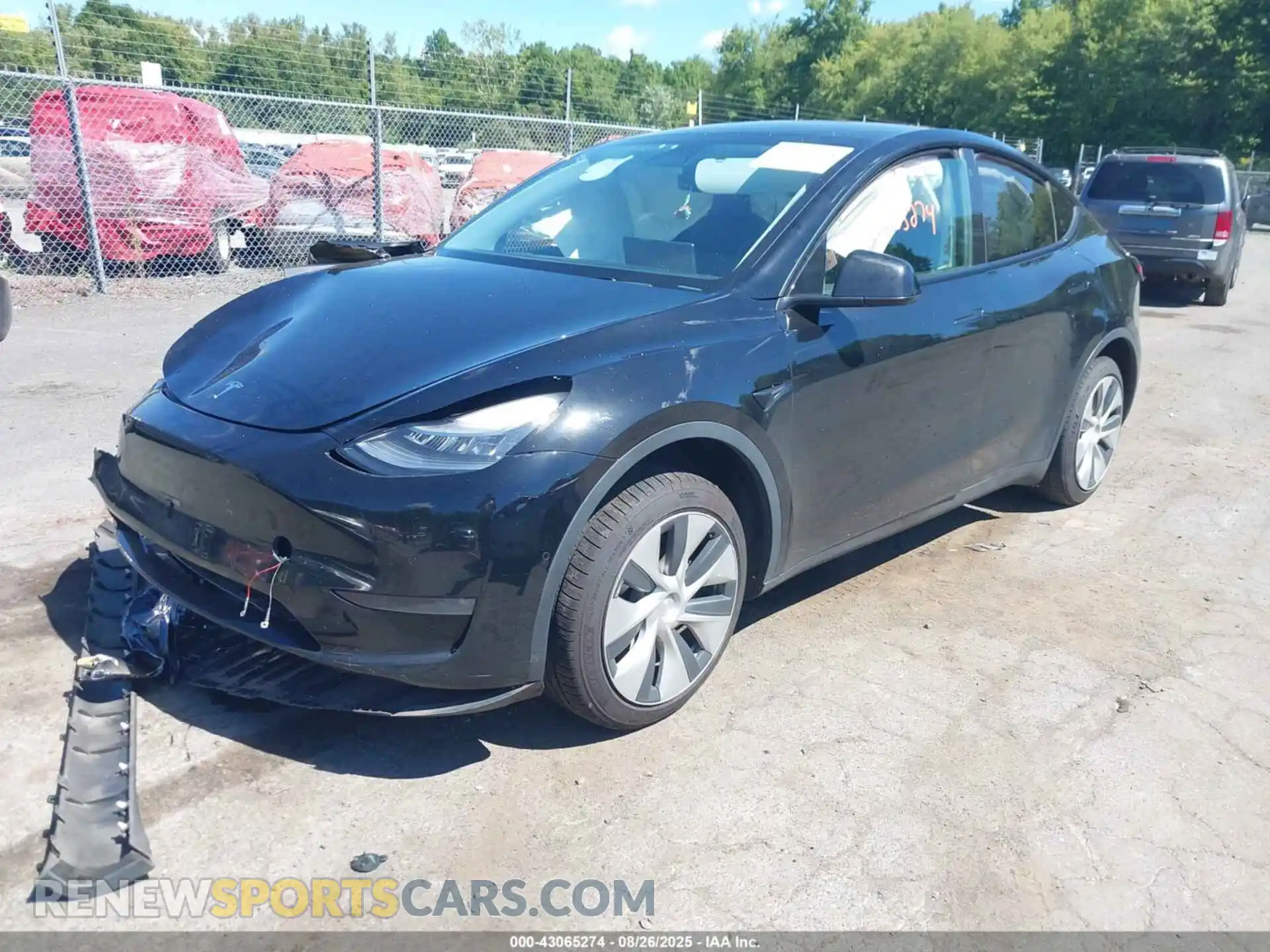2 Photograph of a damaged car 5YJYGDEE9MF077161 TESLA MODEL Y 2021