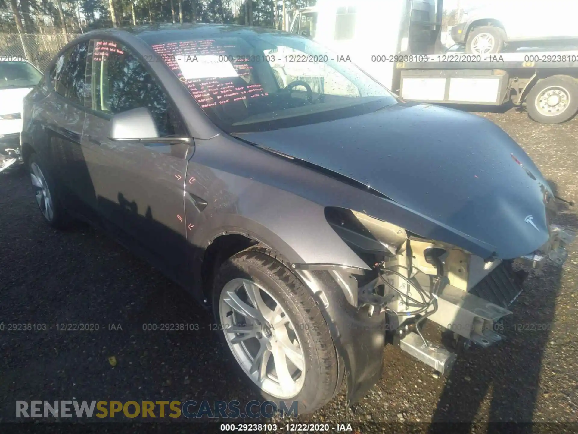 1 Photograph of a damaged car 5YJYGDEE9MF077242 TESLA MODEL Y 2021