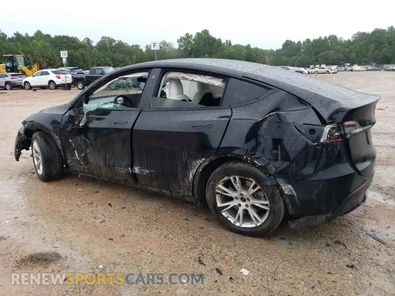 2 Photograph of a damaged car 5YJYGDEE9MF085227 TESLA MODEL Y 2021