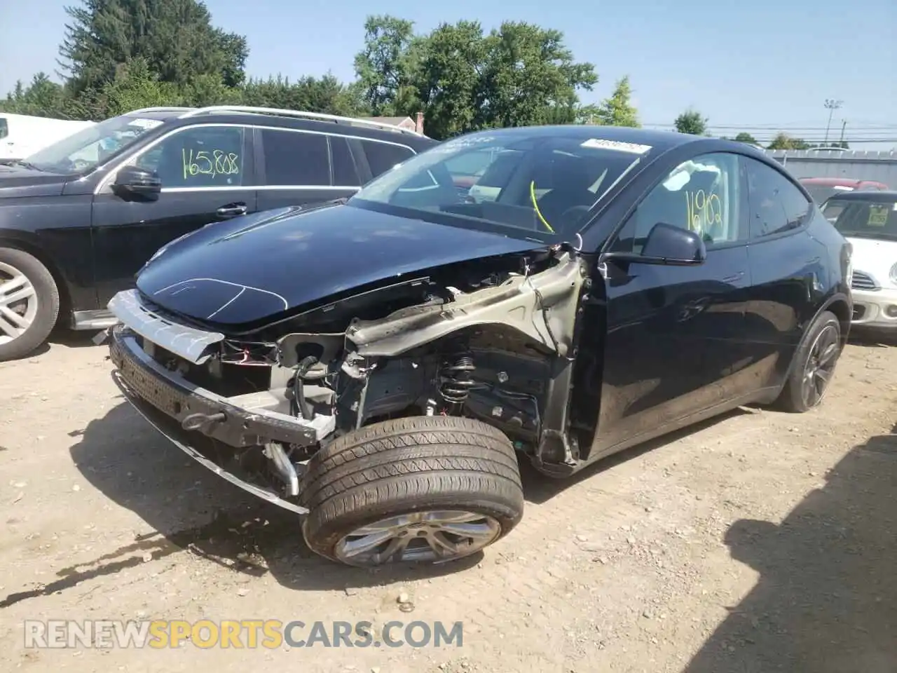 2 Photograph of a damaged car 5YJYGDEE9MF086409 TESLA MODEL Y 2021