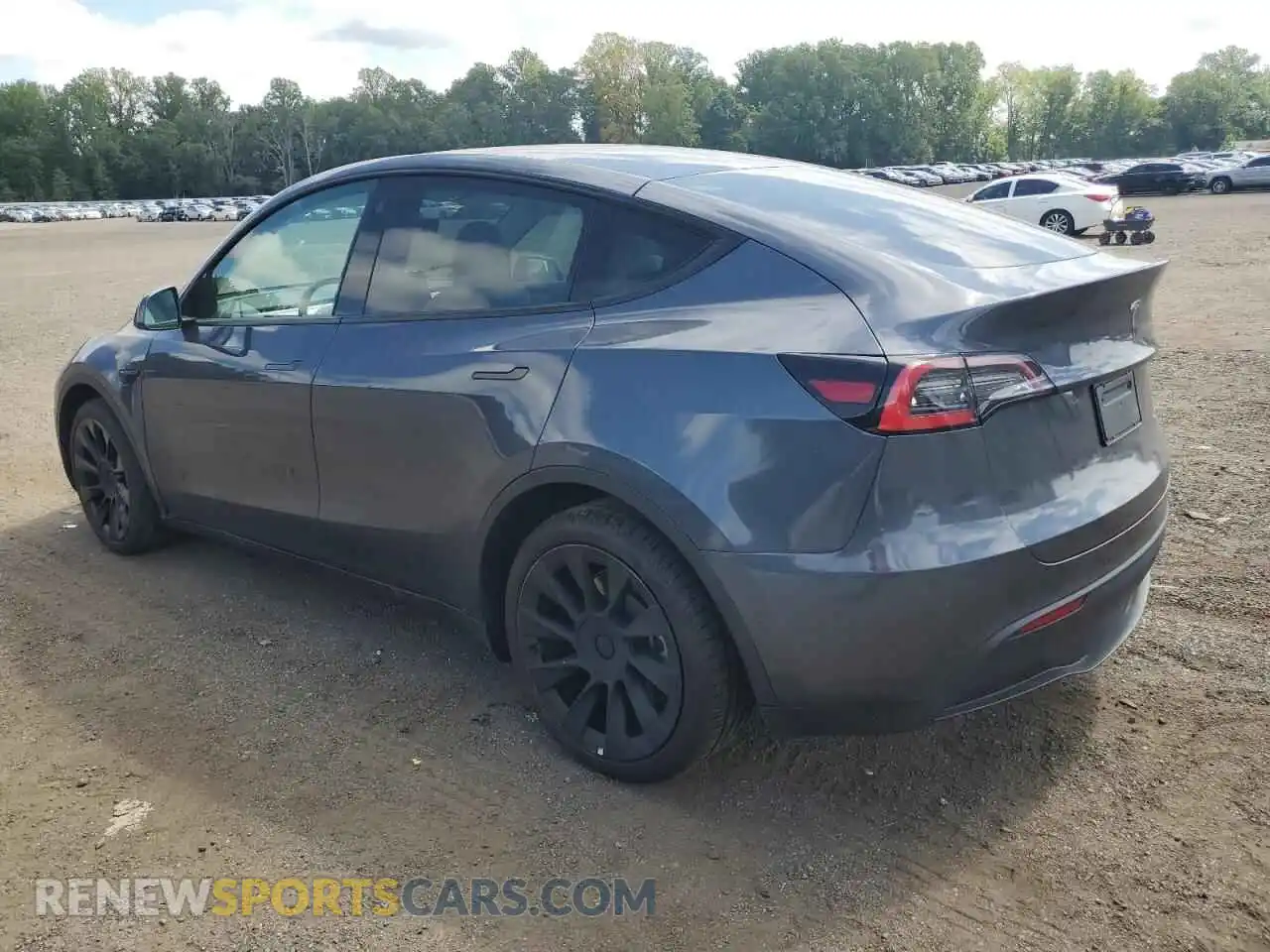 2 Photograph of a damaged car 5YJYGDEE9MF123958 TESLA MODEL Y 2021
