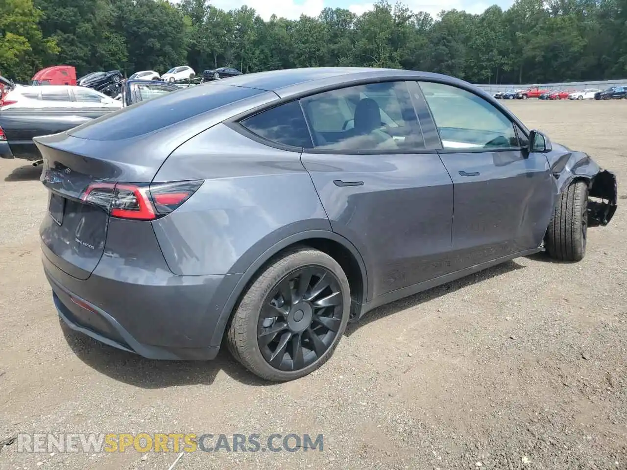 3 Photograph of a damaged car 5YJYGDEE9MF123958 TESLA MODEL Y 2021