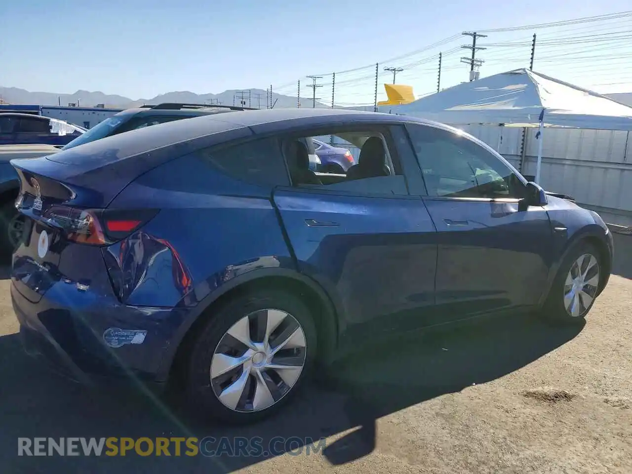 3 fotografías del automóvil dañado 5YJYGDEE9MF148214 TESLA MODEL Y 2021