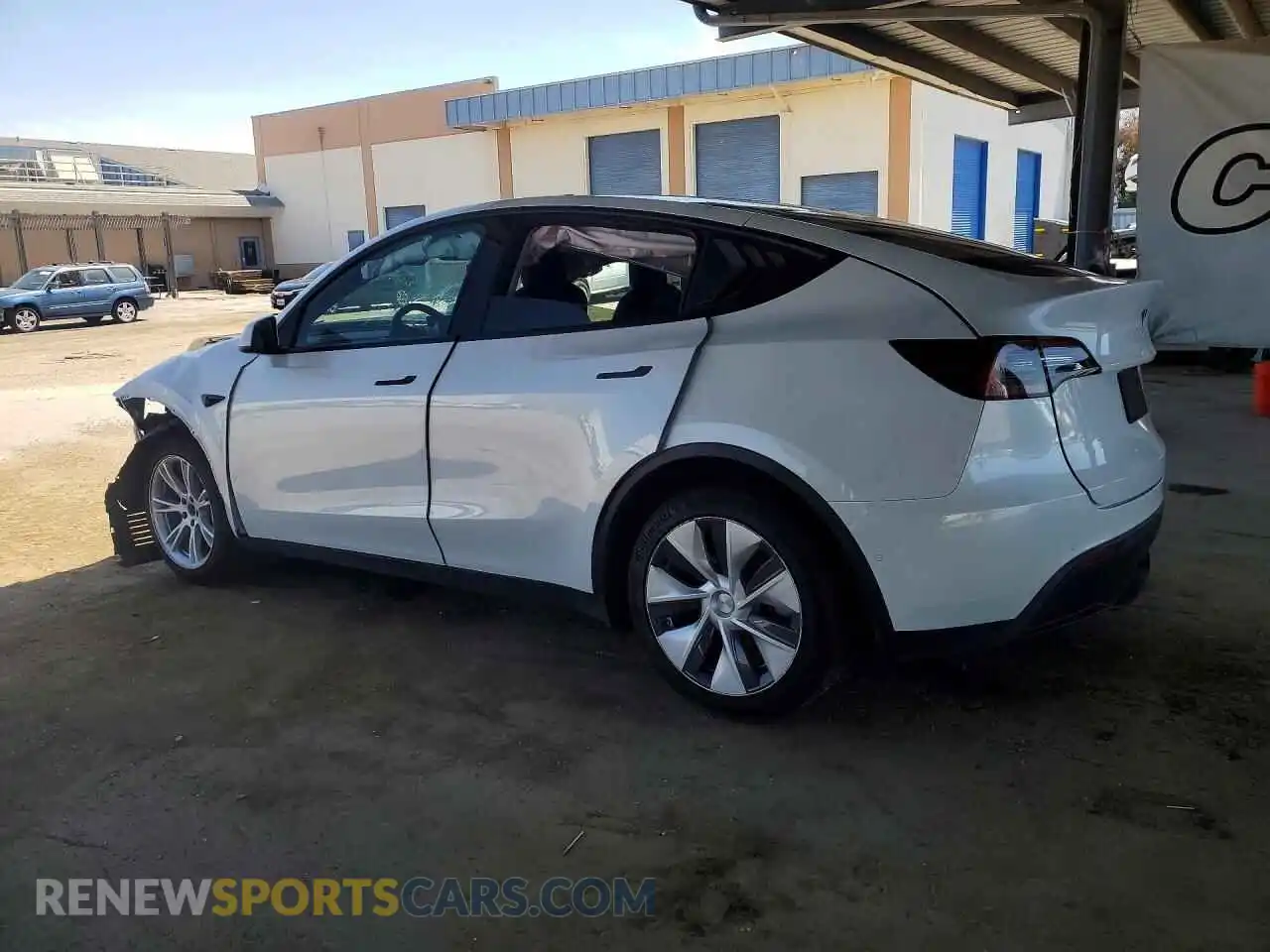 2 Photograph of a damaged car 5YJYGDEE9MF150254 TESLA MODEL Y 2021