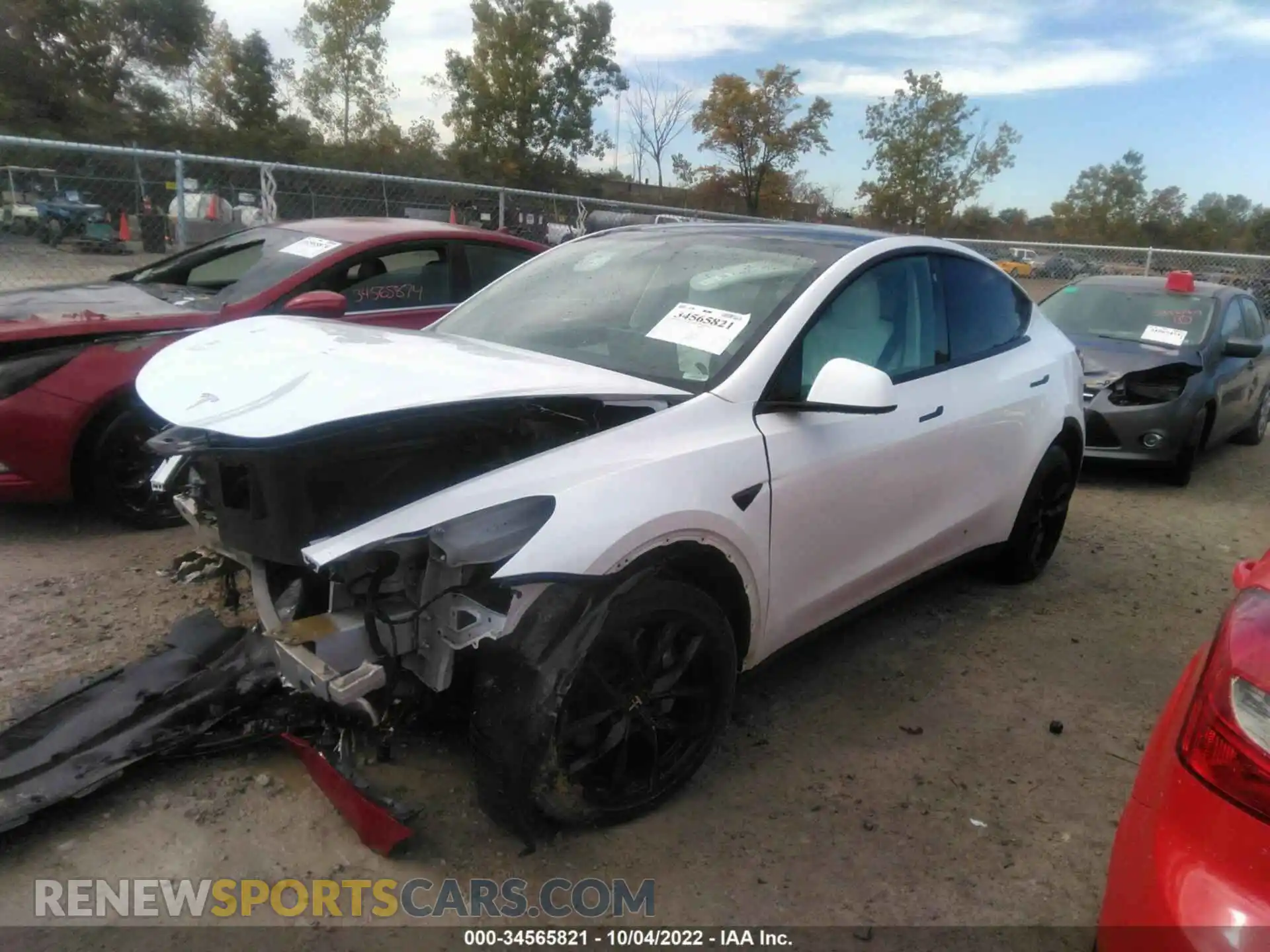 2 Photograph of a damaged car 5YJYGDEE9MF187224 TESLA MODEL Y 2021