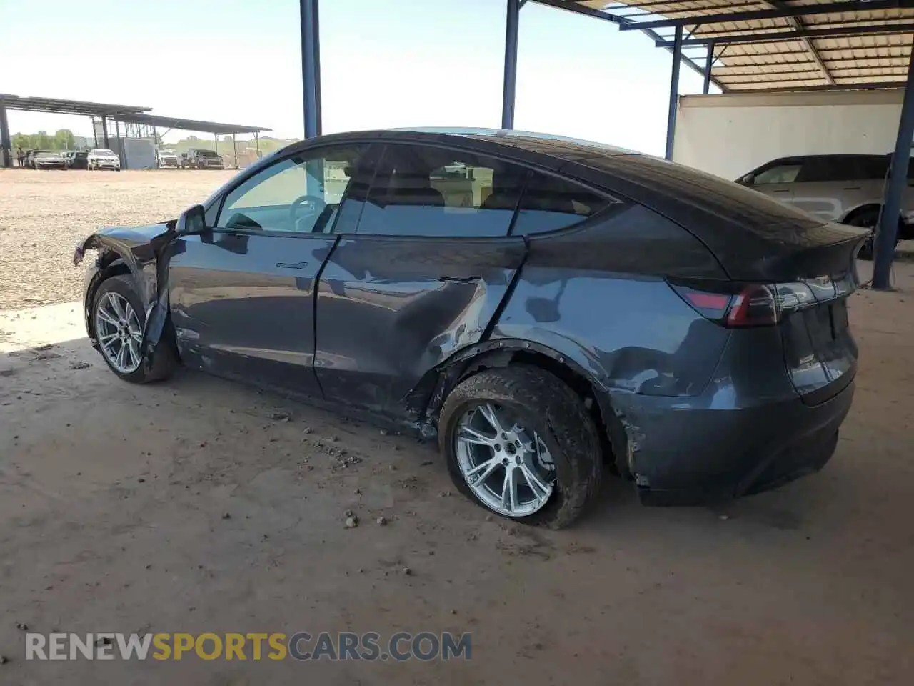 2 Photograph of a damaged car 5YJYGDEE9MF190592 TESLA MODEL Y 2021