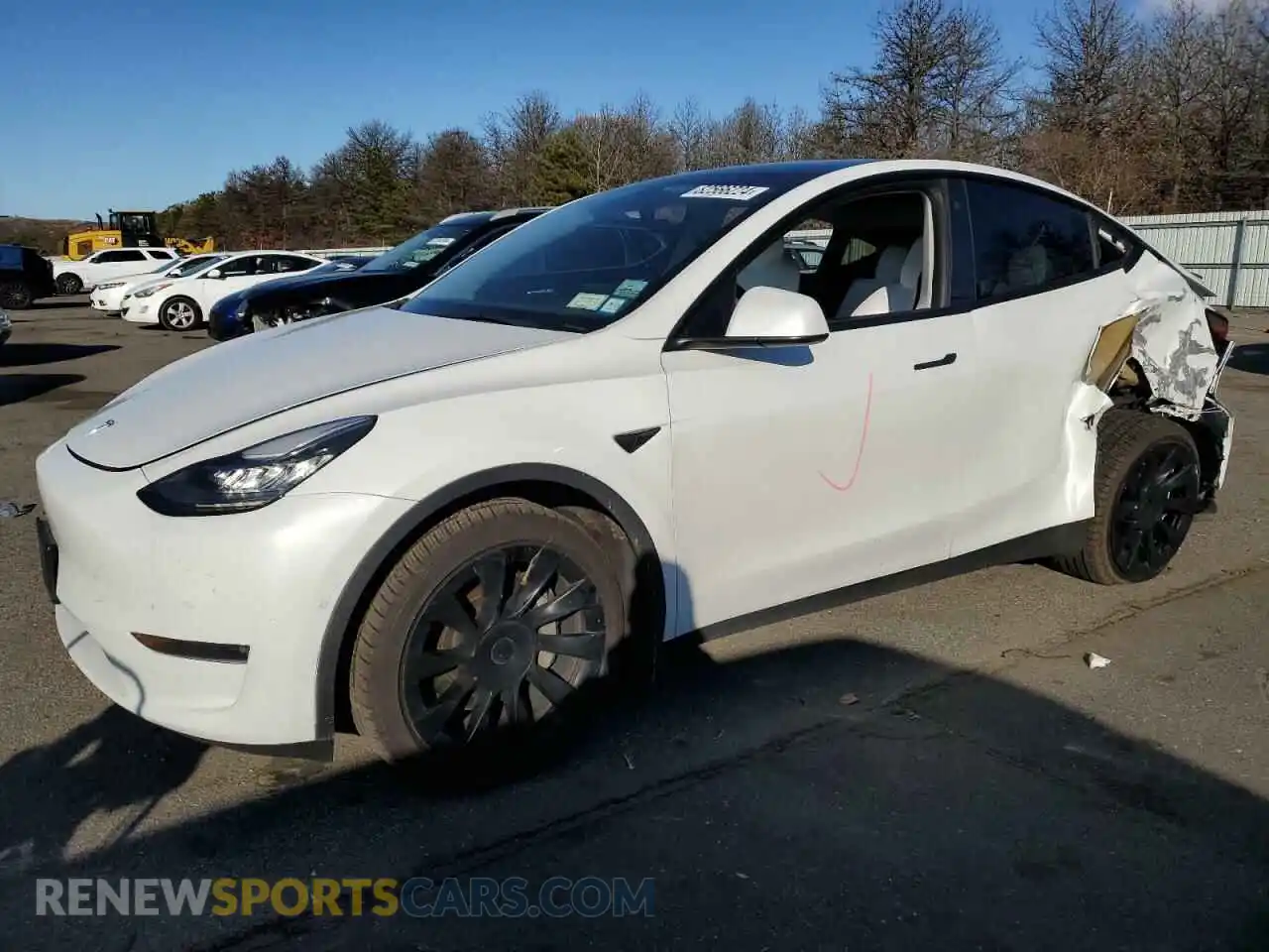 1 Photograph of a damaged car 5YJYGDEE9MF198014 TESLA MODEL Y 2021