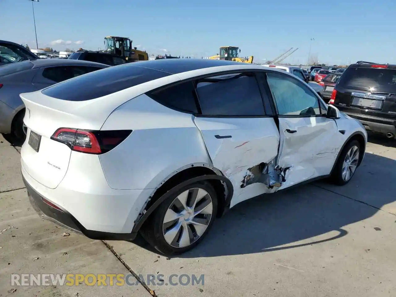 3 Photograph of a damaged car 5YJYGDEE9MF222828 TESLA MODEL Y 2021