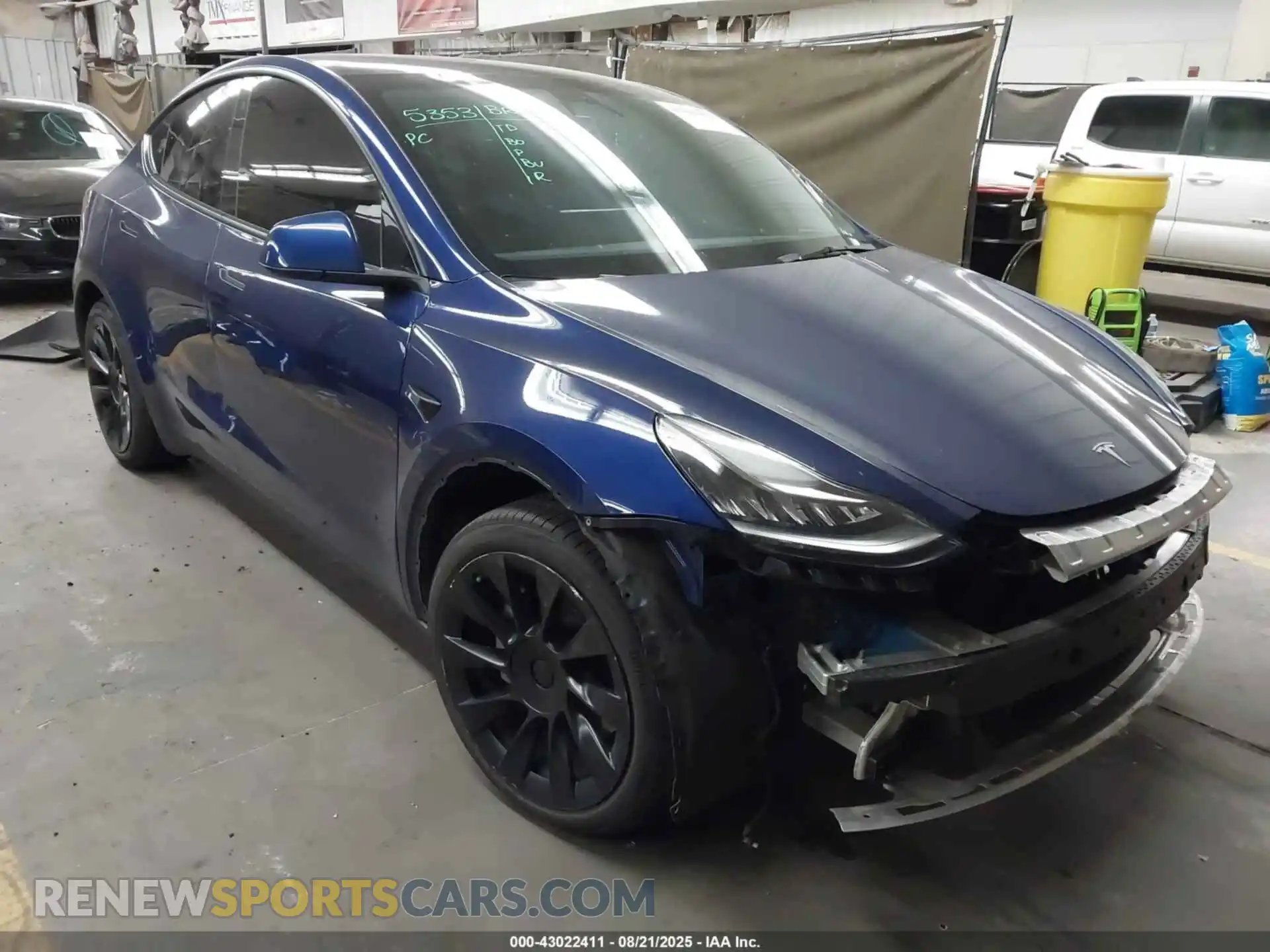 1 fotografías del automóvil dañado 5YJYGDEE9MF244327 TESLA MODEL Y 2021