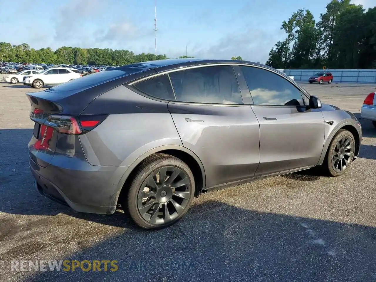 3 fotografías del automóvil dañado 5YJYGDEE9MF254453 TESLA MODEL Y 2021
