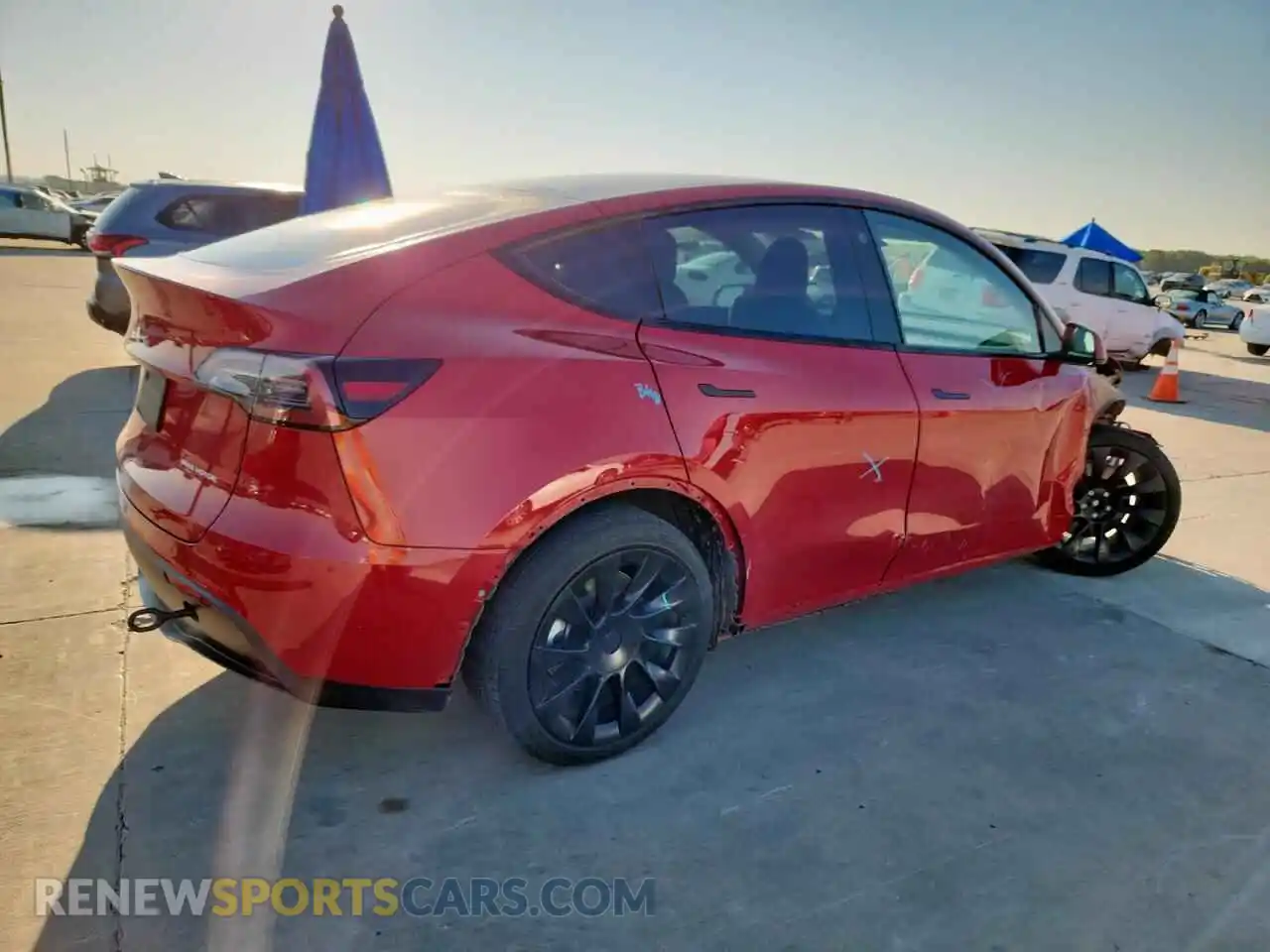 3 Photograph of a damaged car 5YJYGDEE9MF257496 TESLA MODEL Y 2021
