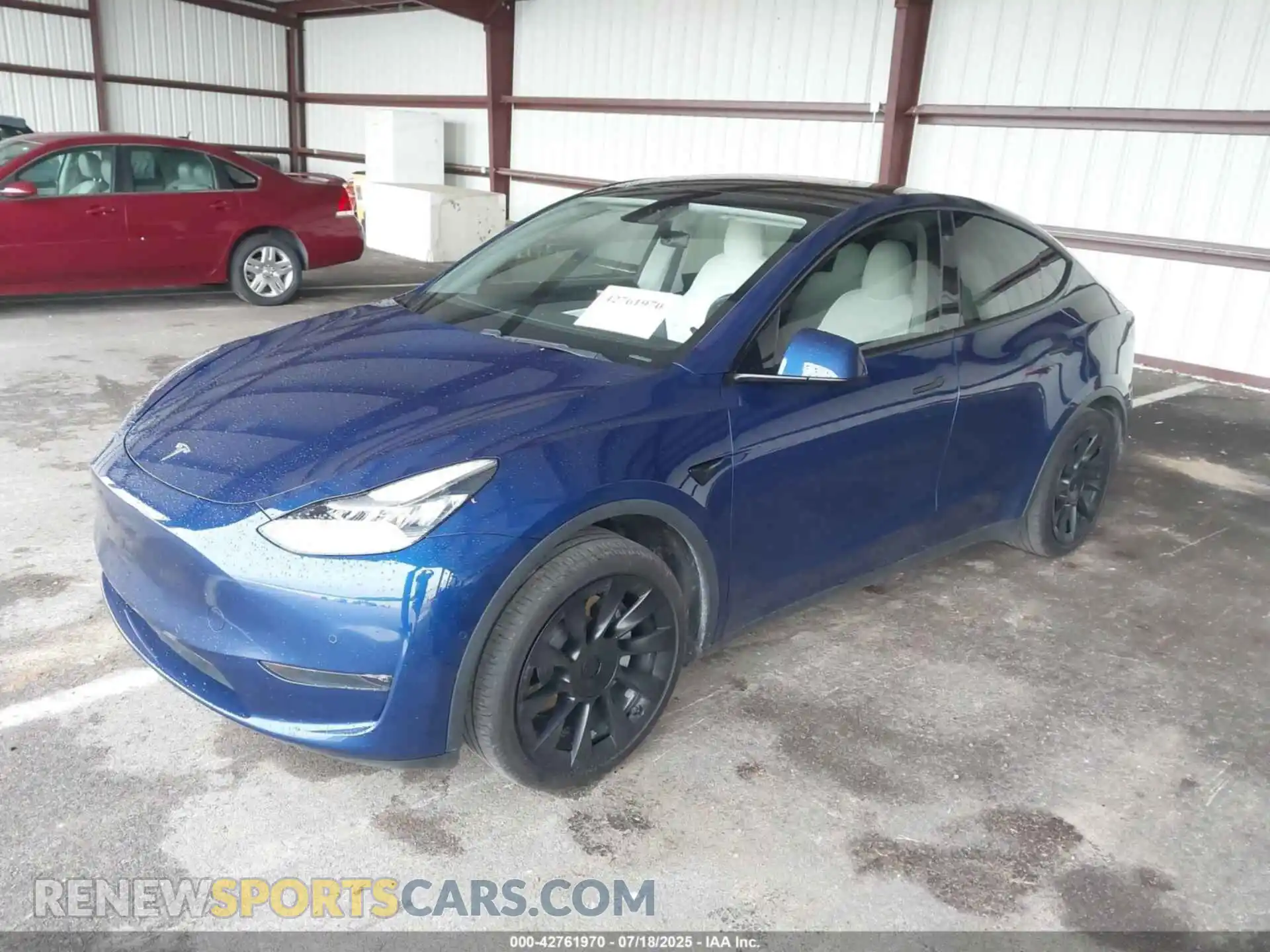 2 Photograph of a damaged car 5YJYGDEEXMF075144 TESLA MODEL Y 2021