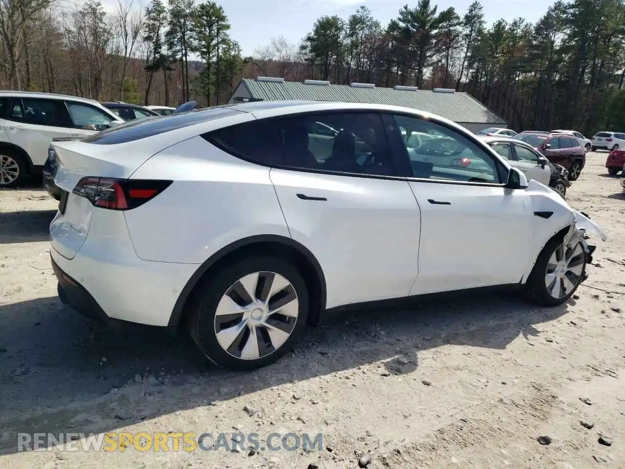 3 Photograph of a damaged car 5YJYGDEEXMF109874 TESLA MODEL Y 2021