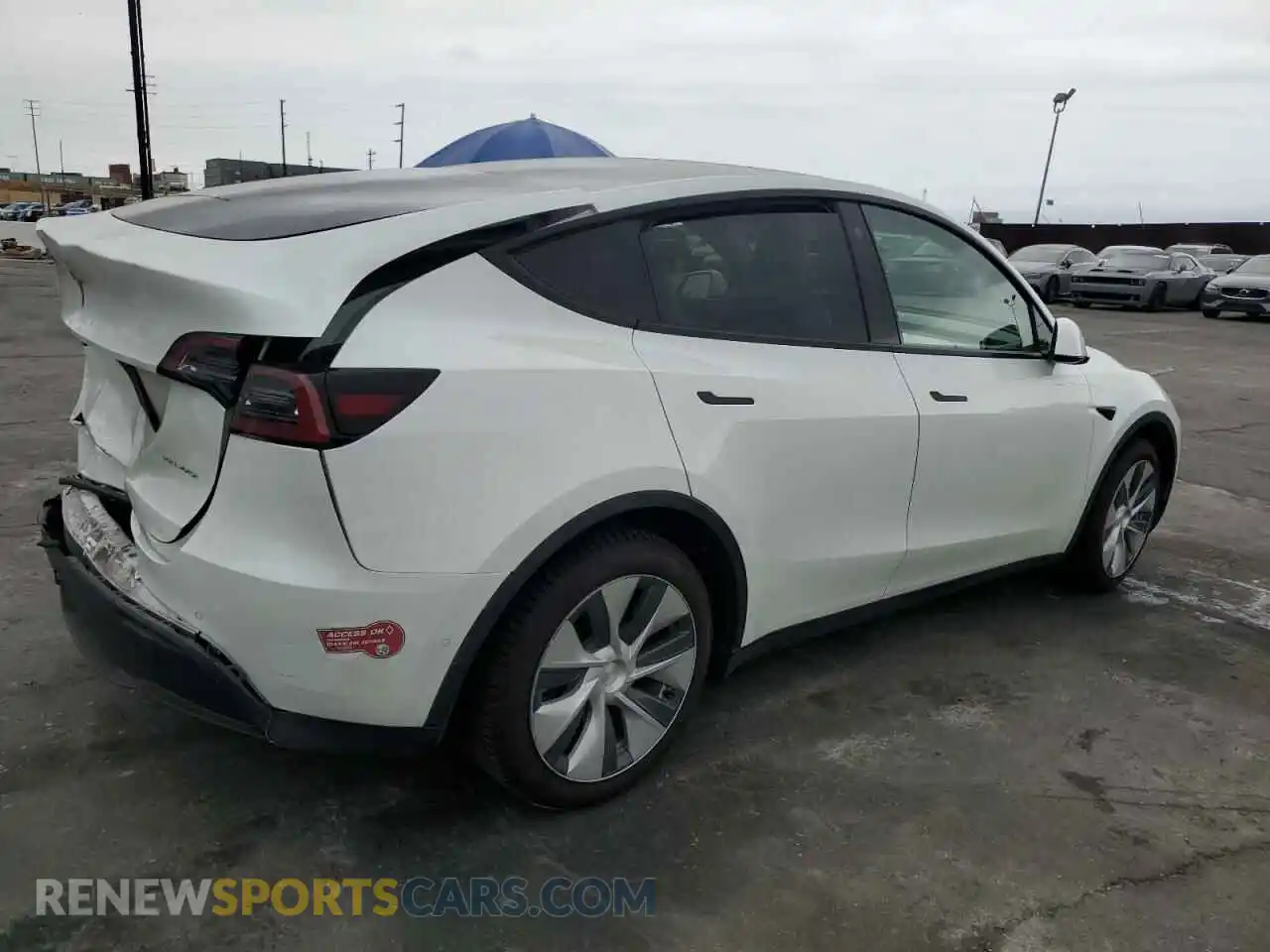 3 Photograph of a damaged car 5YJYGDEEXMF151686 TESLA MODEL Y 2021