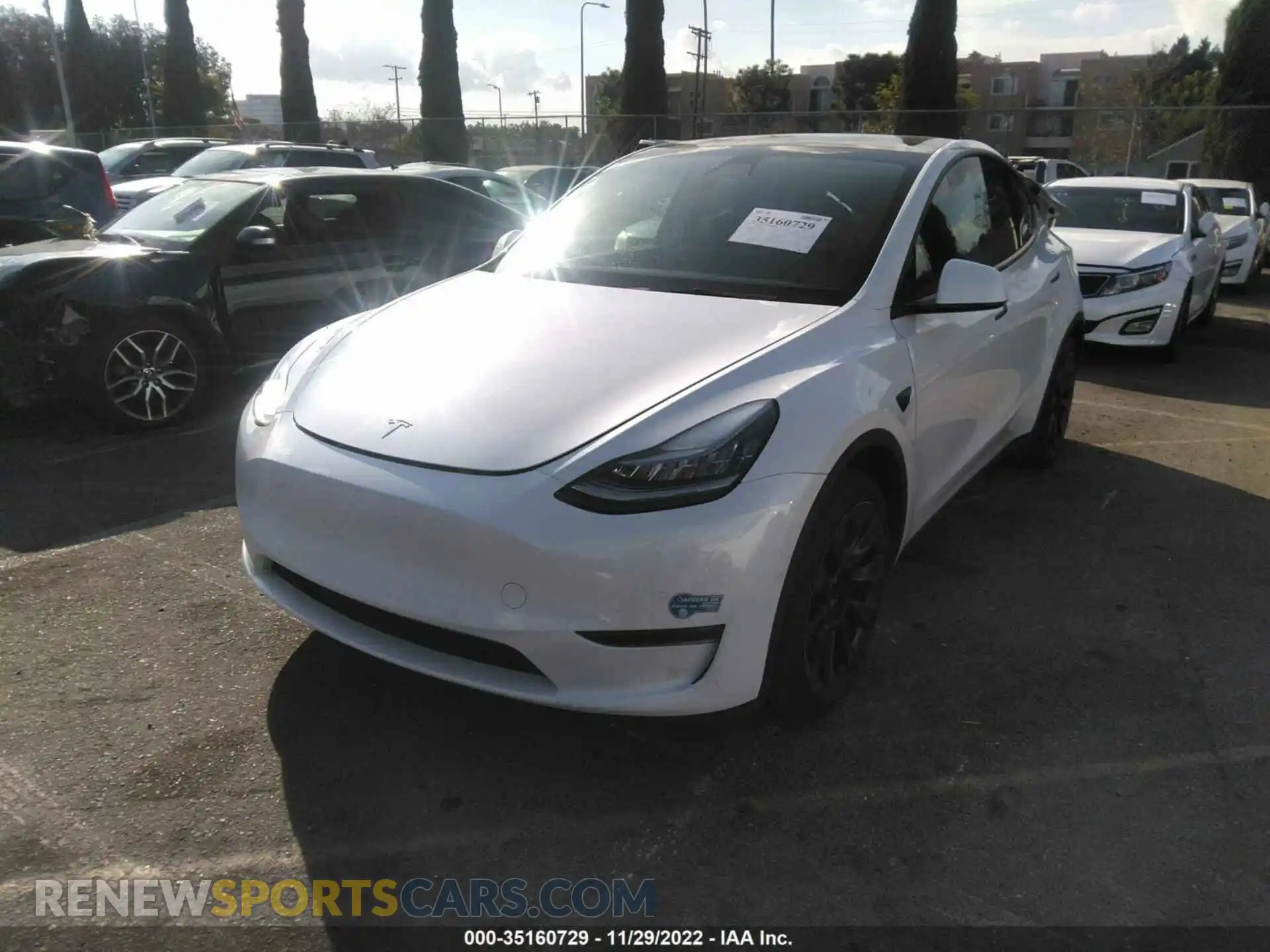 2 Photograph of a damaged car 5YJYGDEEXMF162039 TESLA MODEL Y 2021