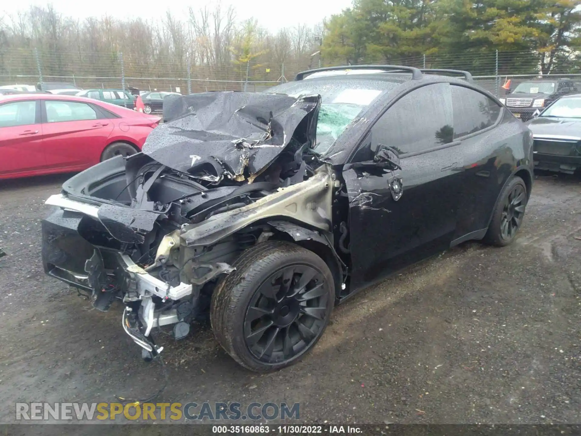 2 Photograph of a damaged car 5YJYGDEEXMF192464 TESLA MODEL Y 2021
