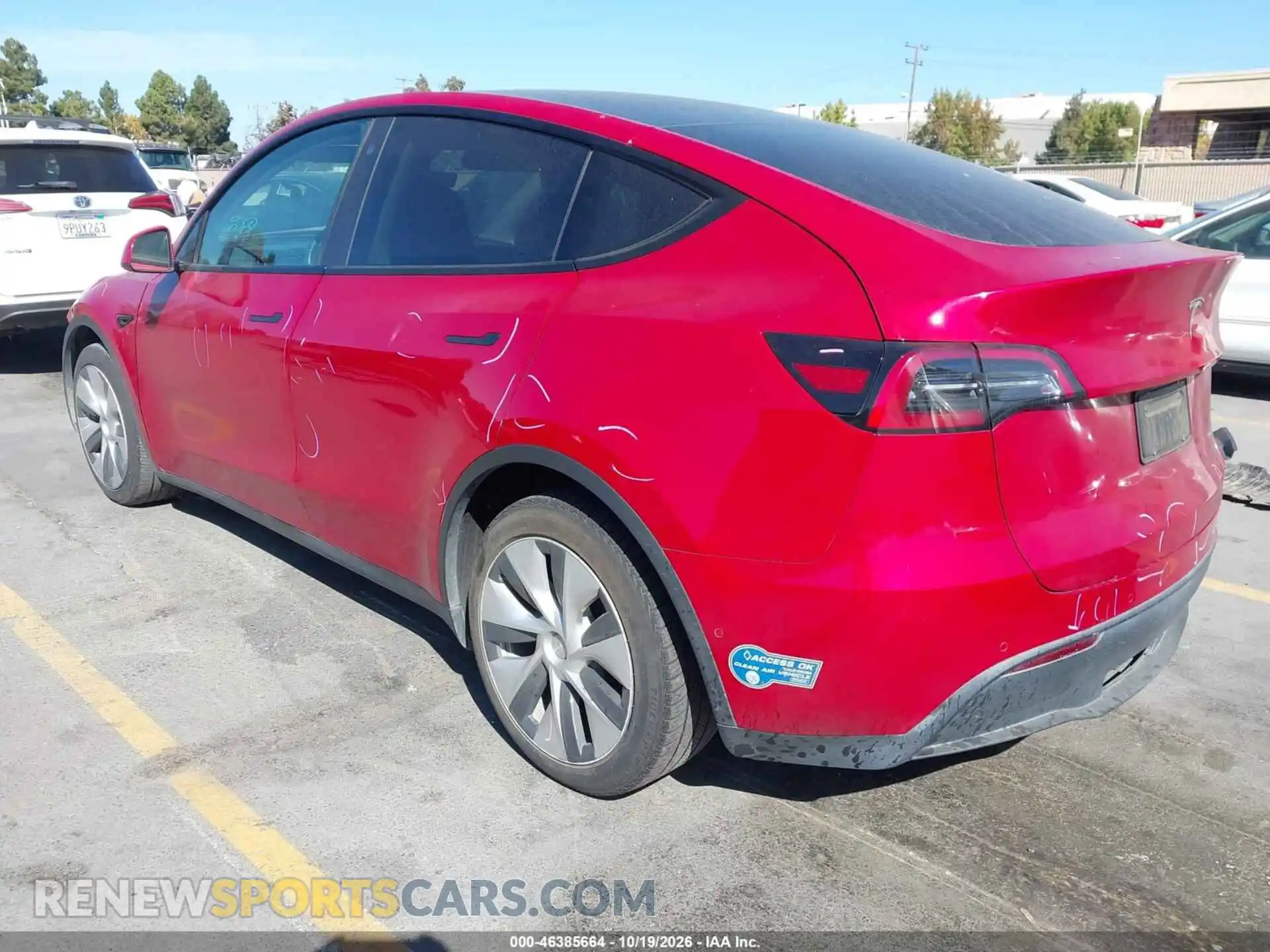 3 Photograph of a damaged car 5YJYGDEEXMF217640 TESLA MODEL Y 2021