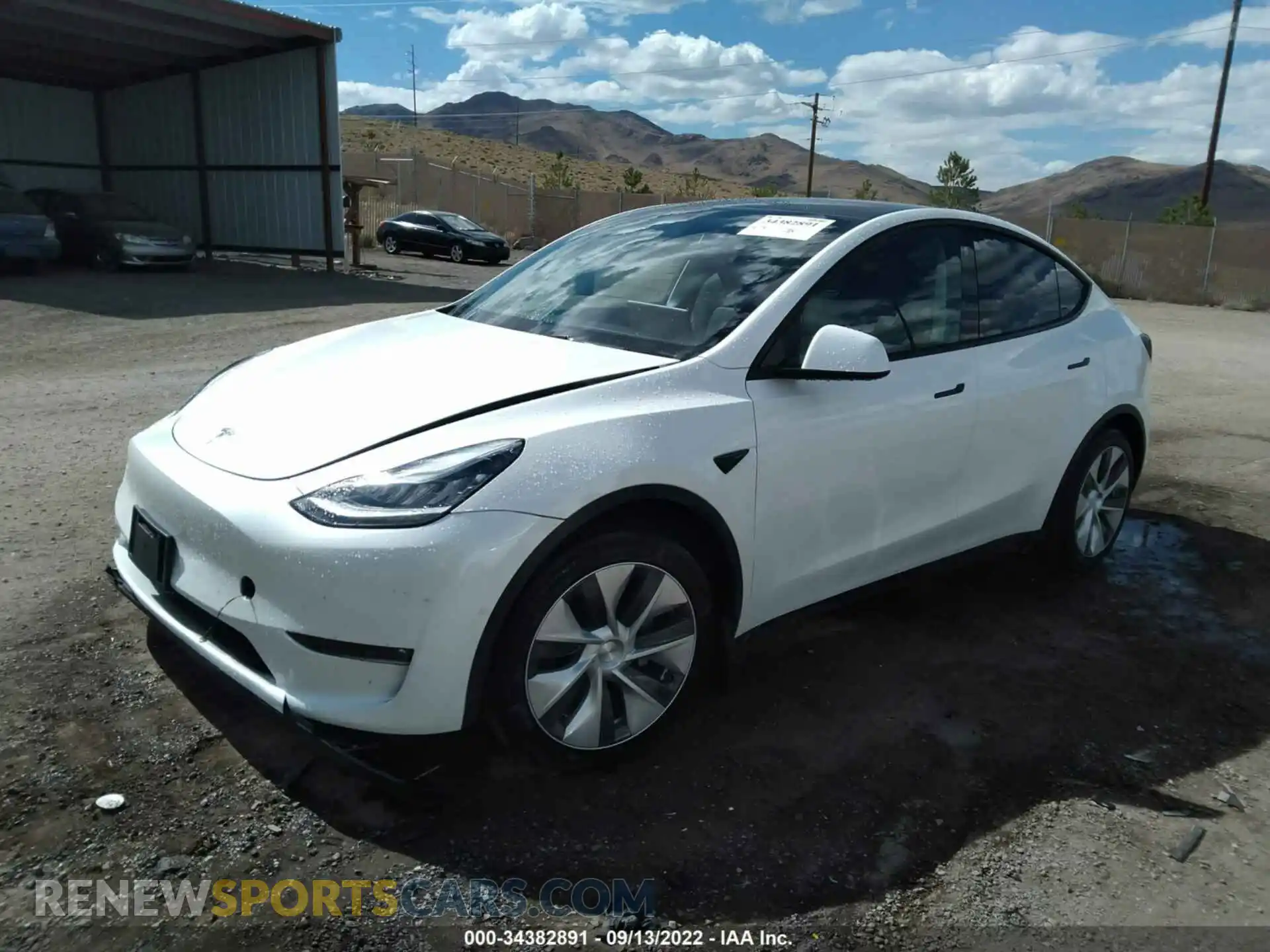 2 Photograph of a damaged car 5YJYGDEEXMF233126 TESLA MODEL Y 2021