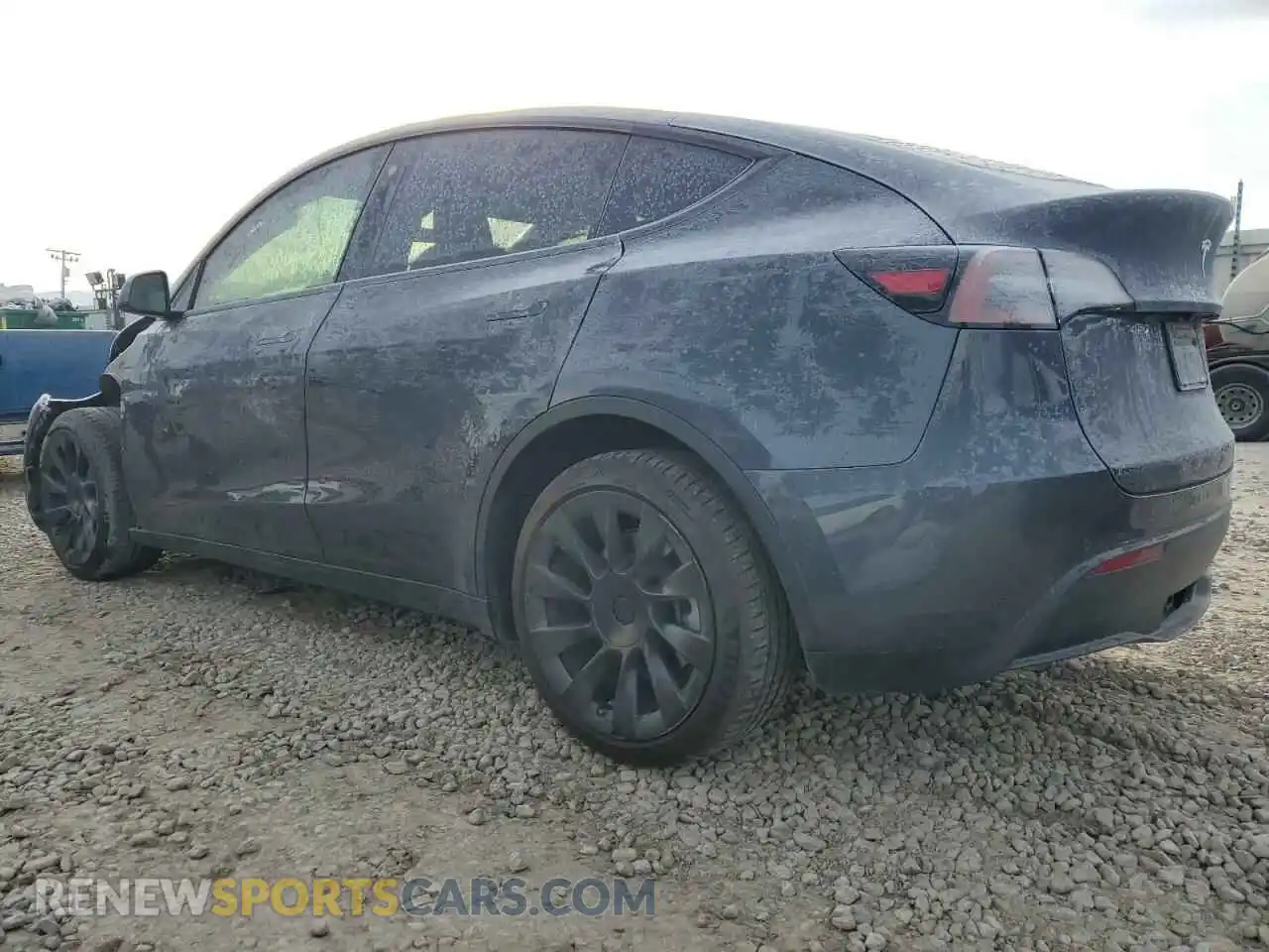 2 Photograph of a damaged car 5YJYGDEEXMF268488 TESLA MODEL Y 2021