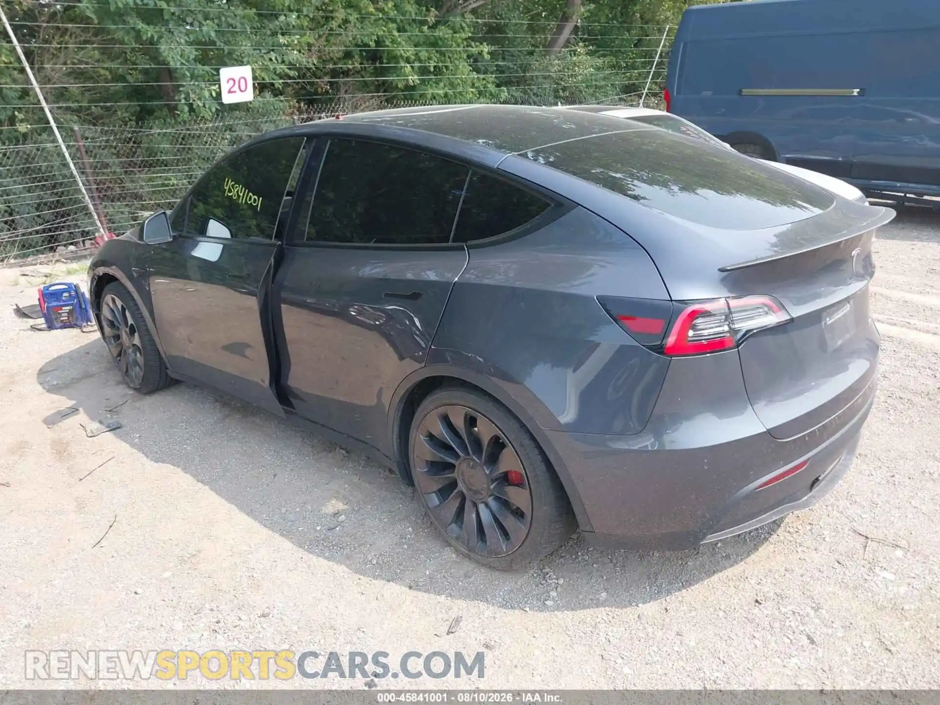 3 fotografías del automóvil dañado 5YJYGDEF0MF081740 TESLA MODEL Y 2021