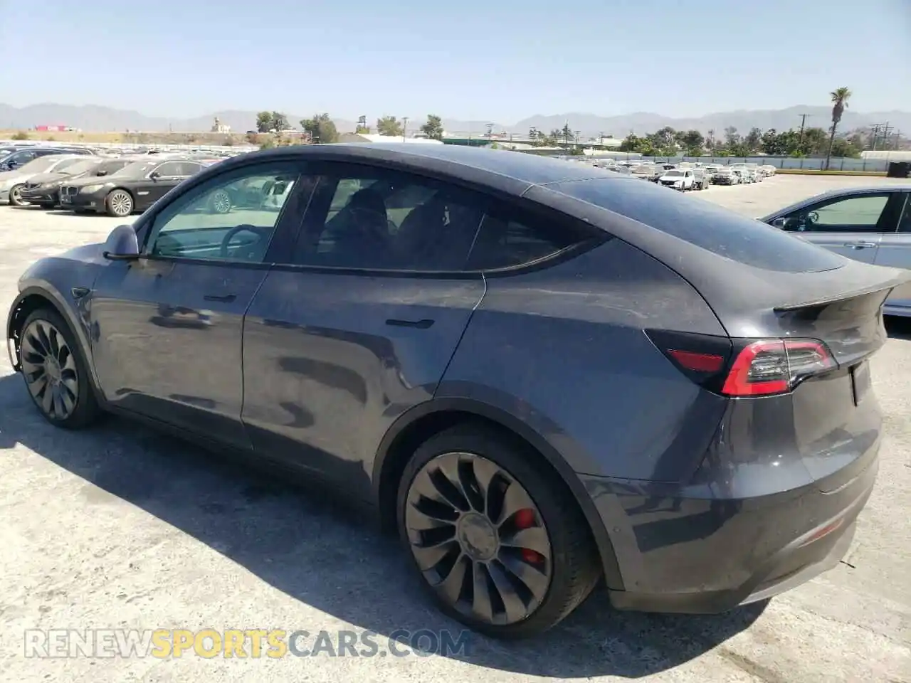 2 Photograph of a damaged car 5YJYGDEF0MF098411 TESLA MODEL Y 2021