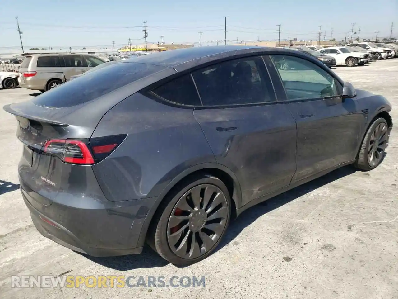 3 Photograph of a damaged car 5YJYGDEF0MF098411 TESLA MODEL Y 2021