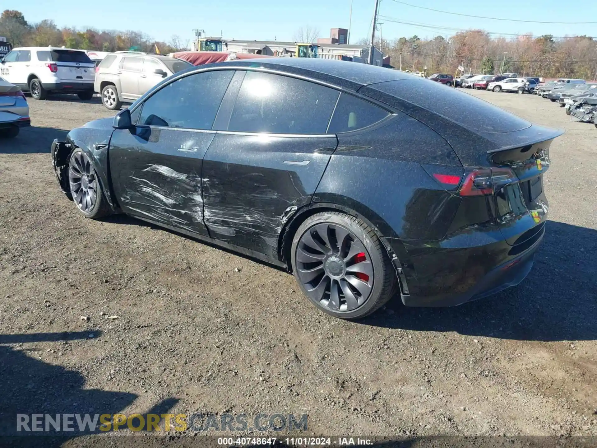 3 Photograph of a damaged car 5YJYGDEF0MF215890 TESLA MODEL Y 2021