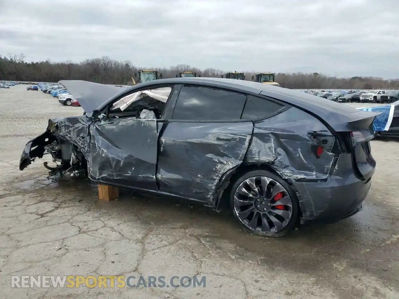 2 Photograph of a damaged car 5YJYGDEF0MF266855 TESLA MODEL Y 2021