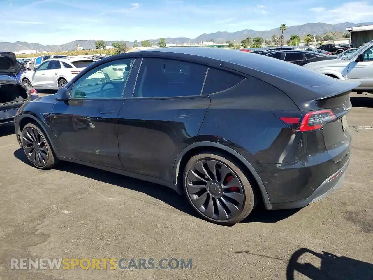 2 Photograph of a damaged car 5YJYGDEF1MF216594 TESLA MODEL Y 2021